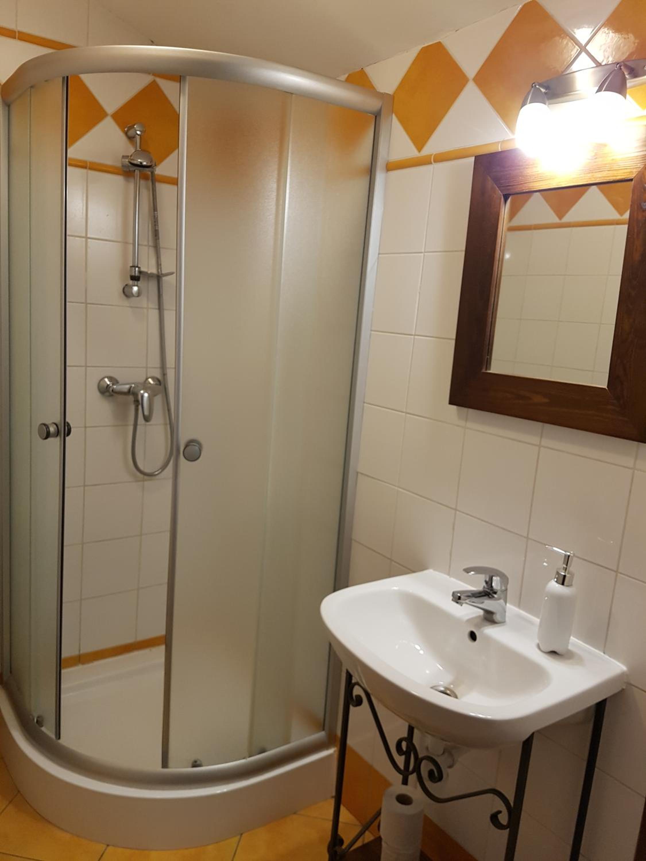 Triple Room - Photo 3