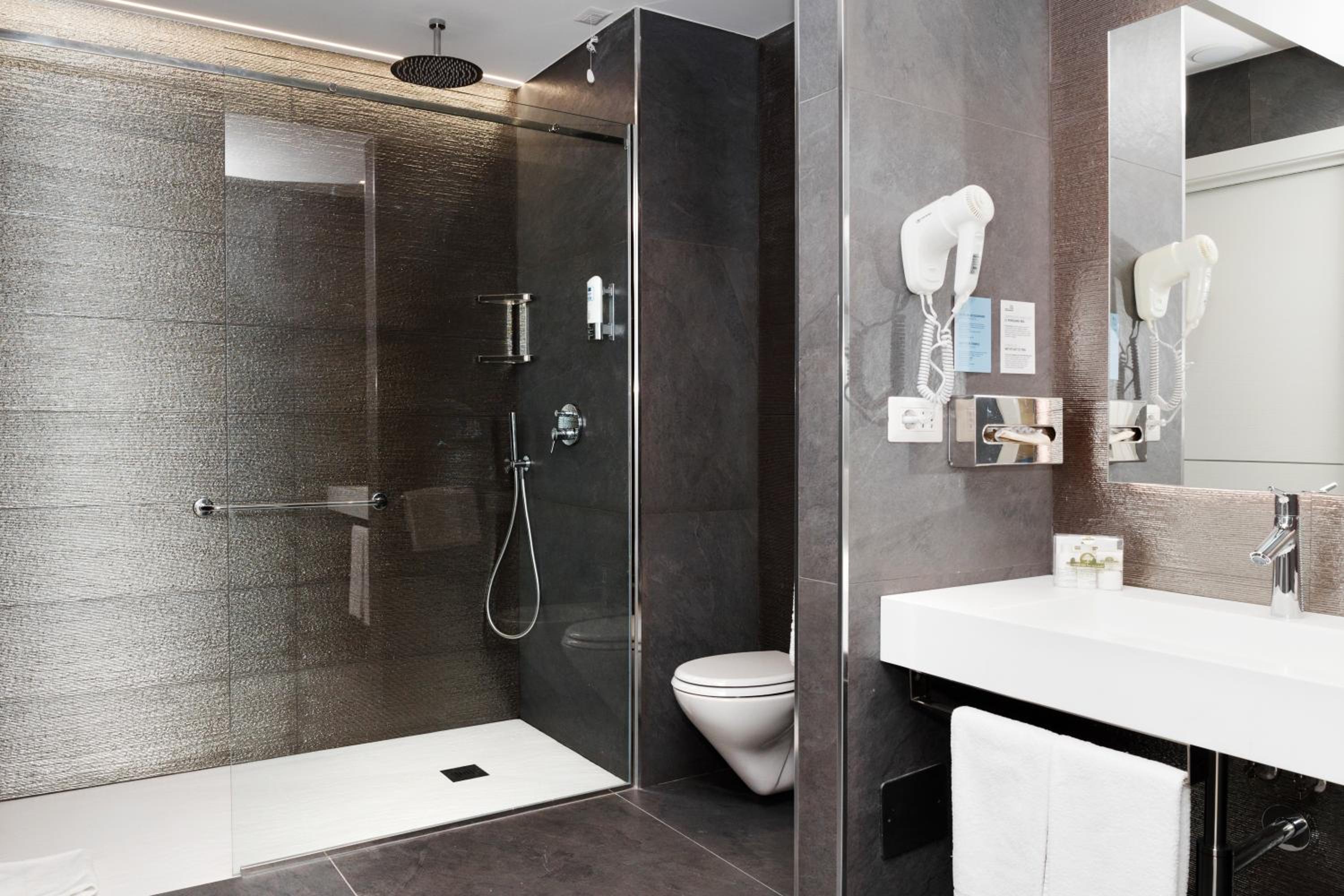Junior Suite - Photo 7