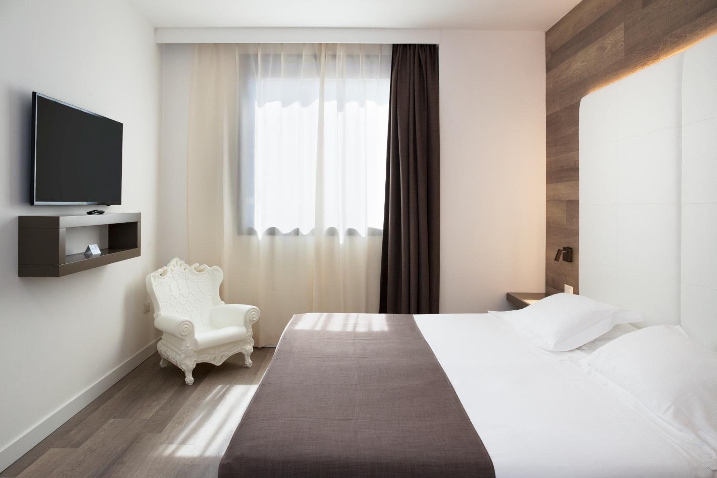 Junior Suite - Photo 6