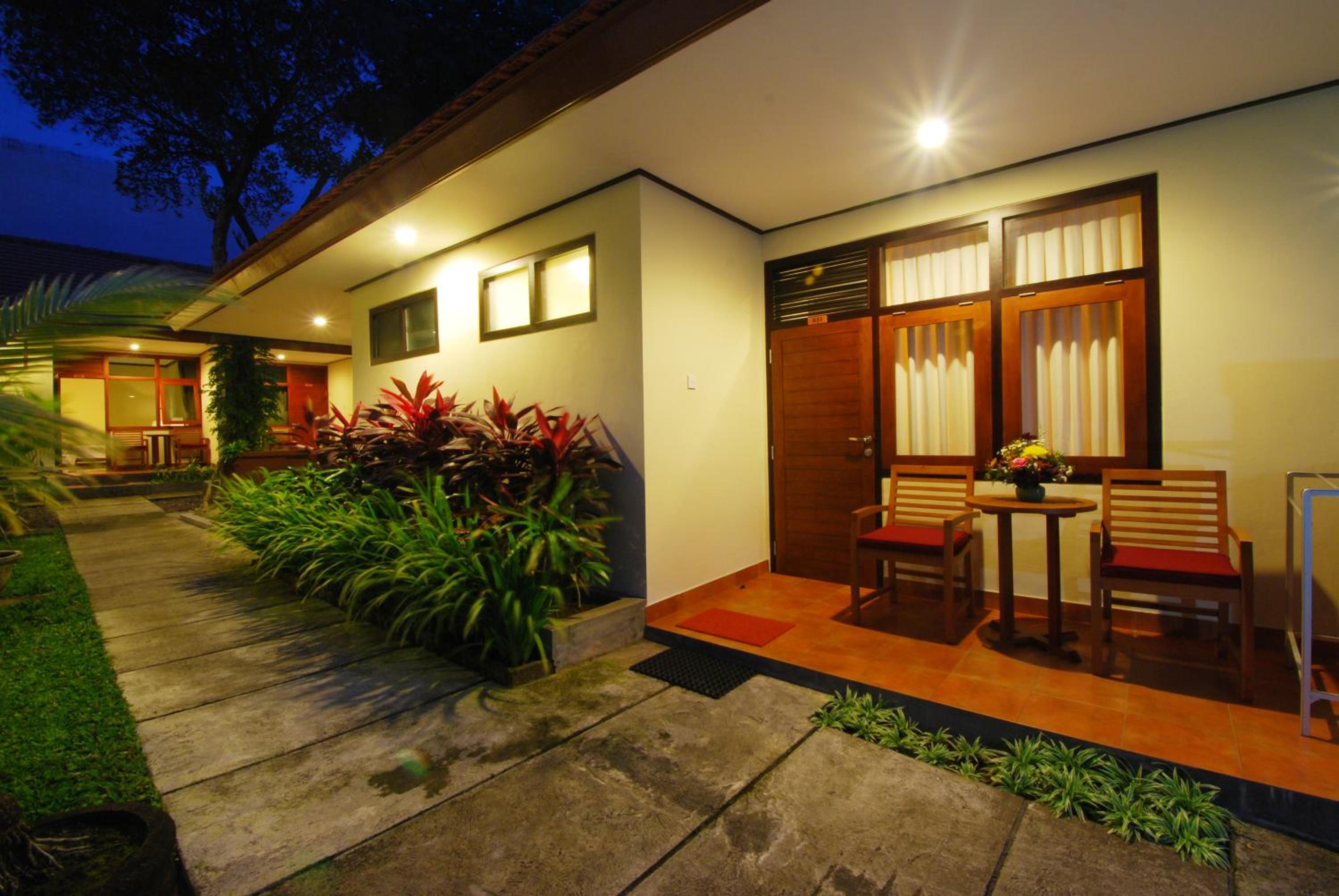 Deluxe Double or Twin Room with Garden View - Photo 6