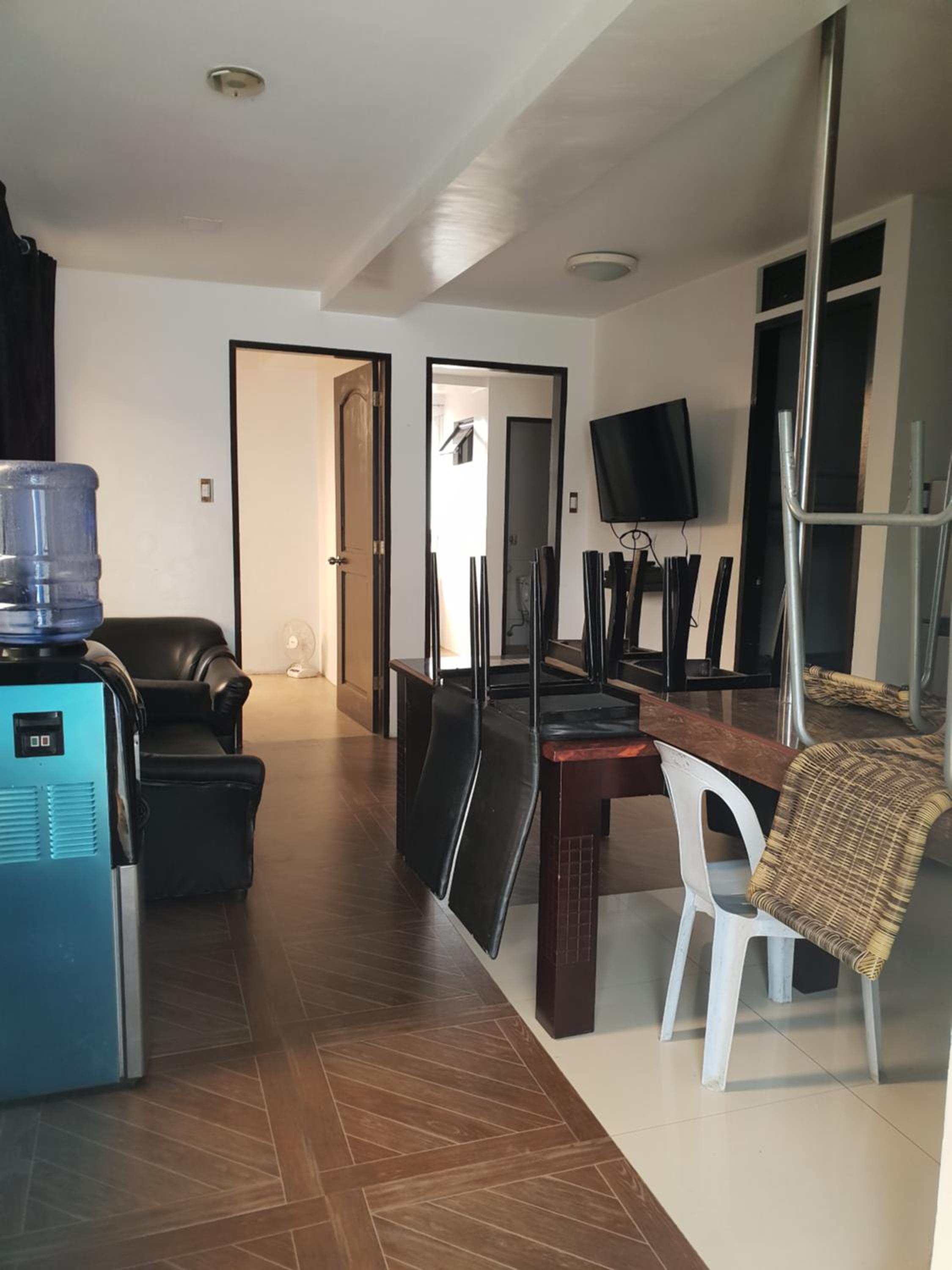 Three-Bedroom Apartment - Photo 12
