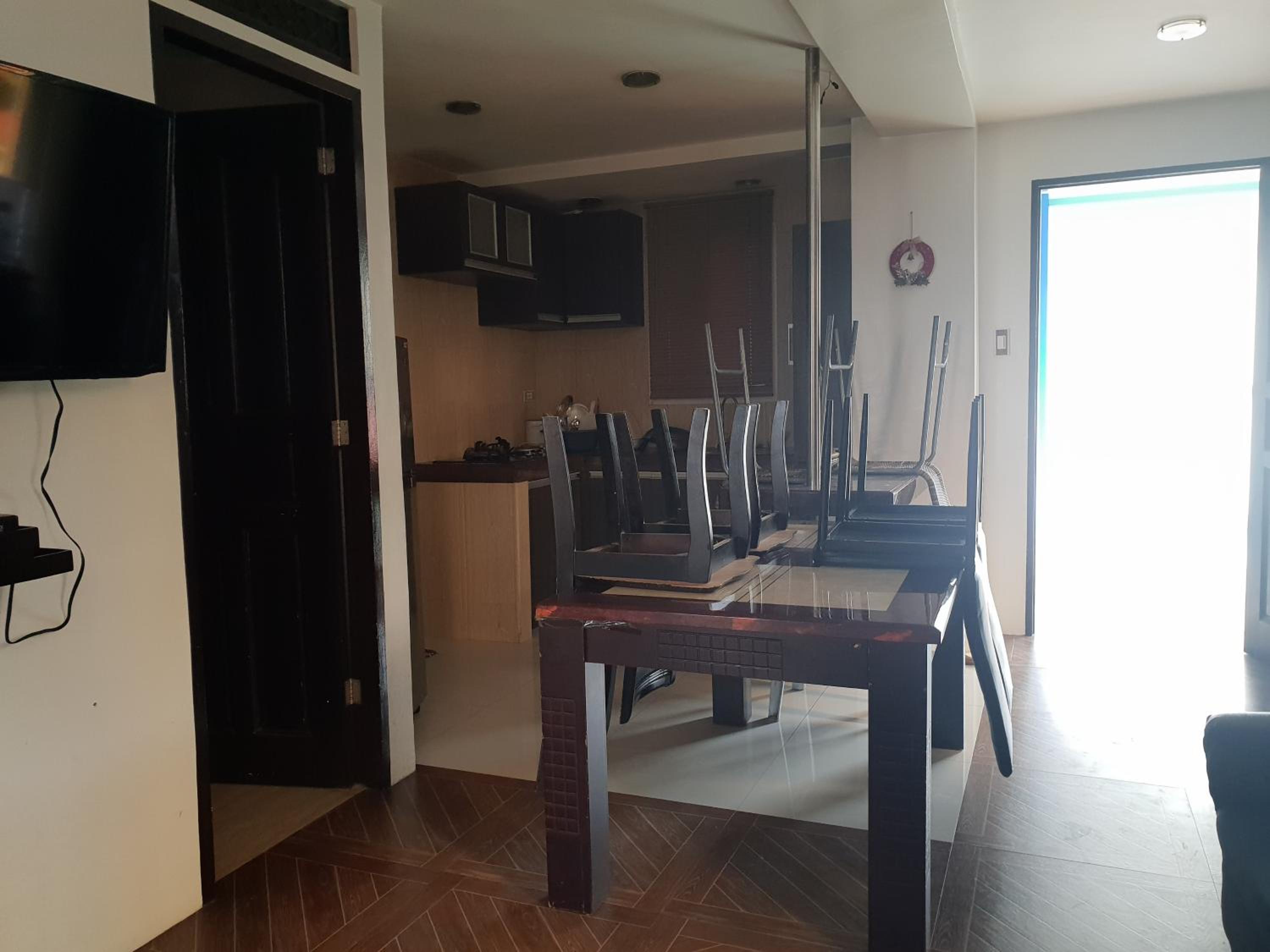 Three-Bedroom Apartment - Photo 2