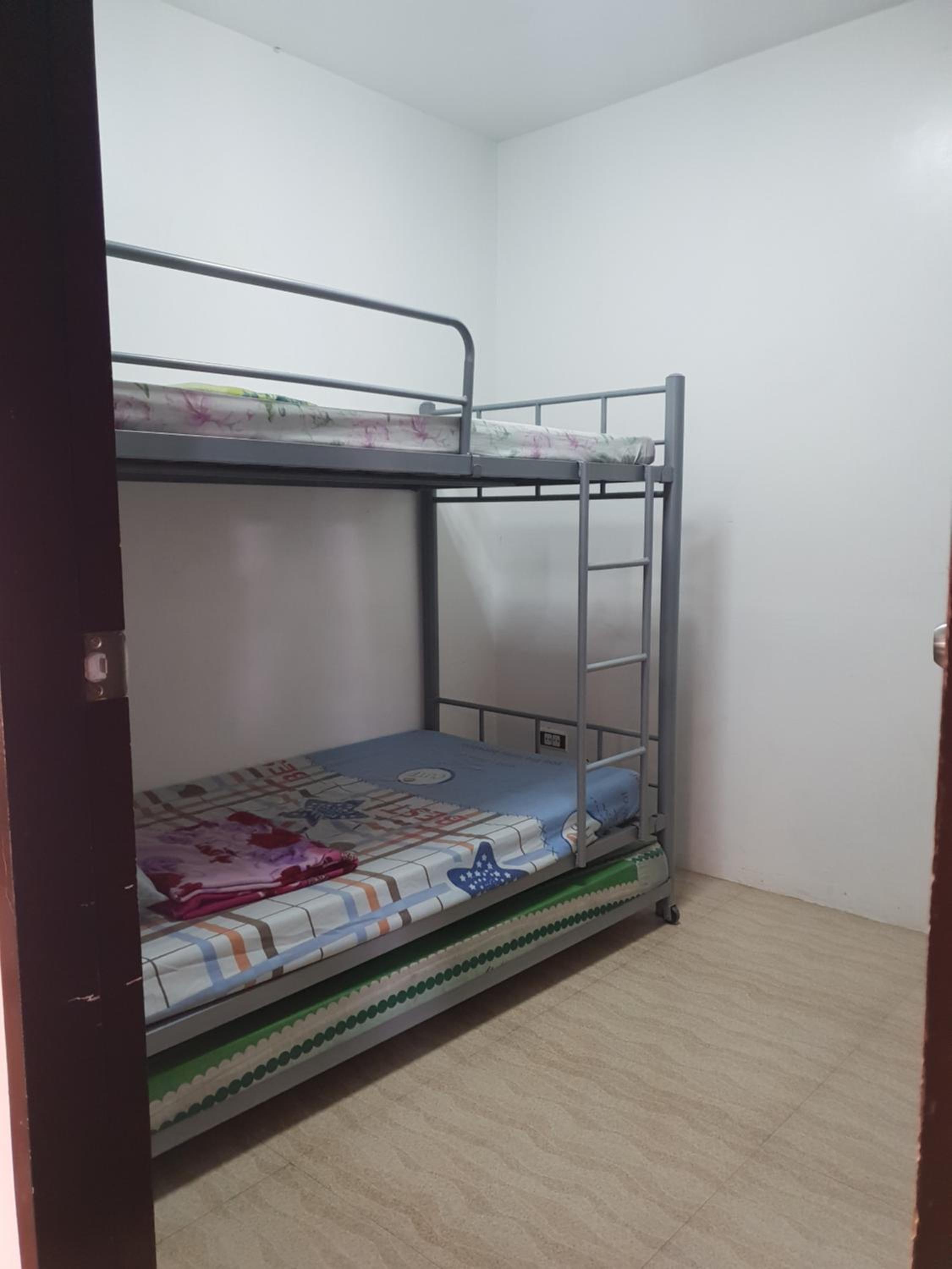 Three-Bedroom Apartment - Photo 7