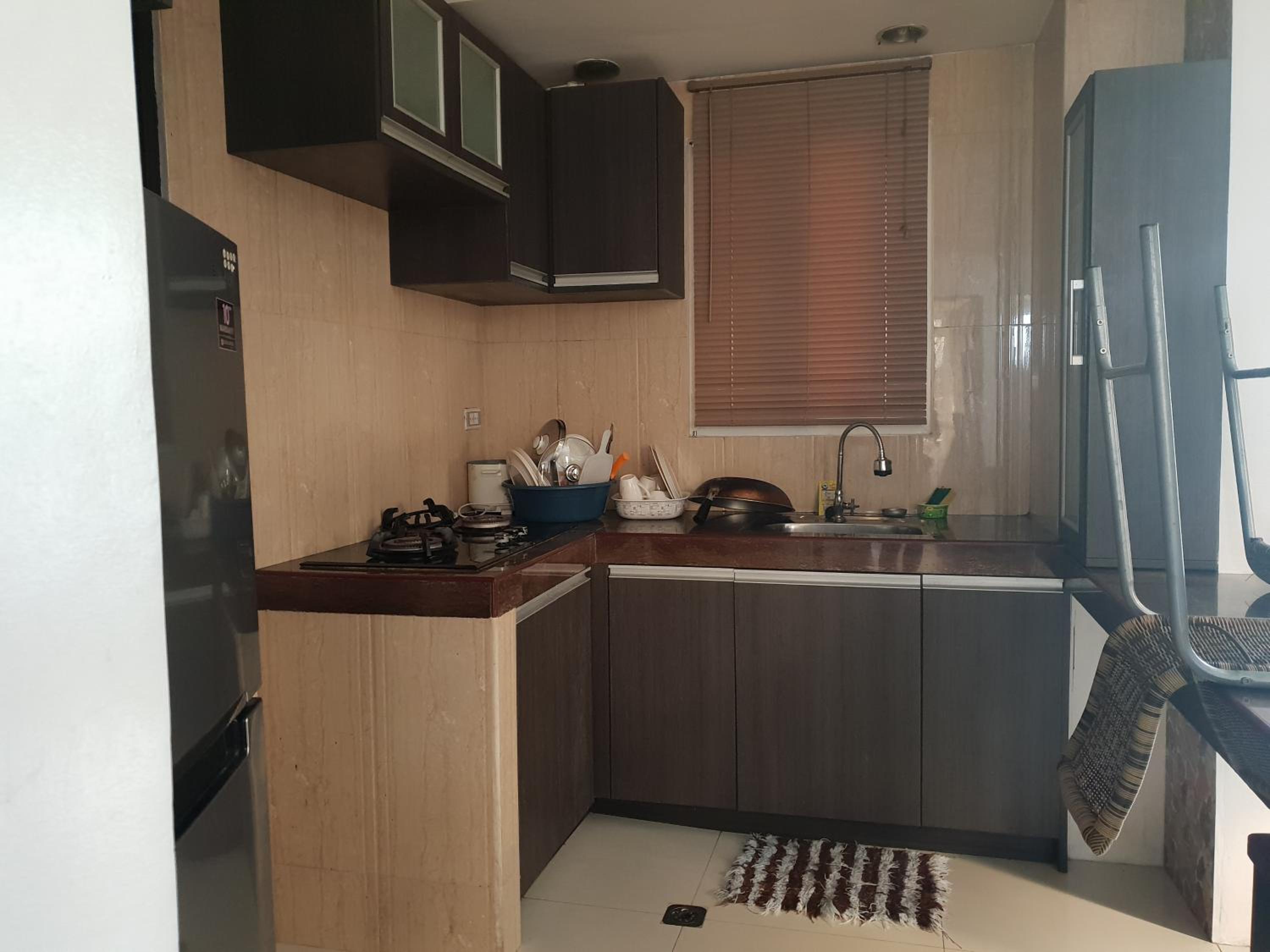 Three-Bedroom Apartment - Photo 4