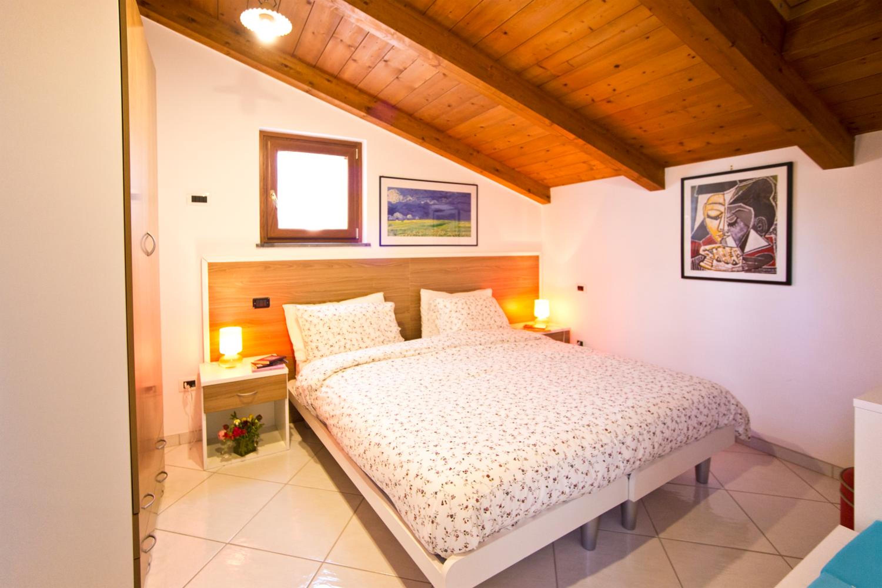 King Room with Mountain View