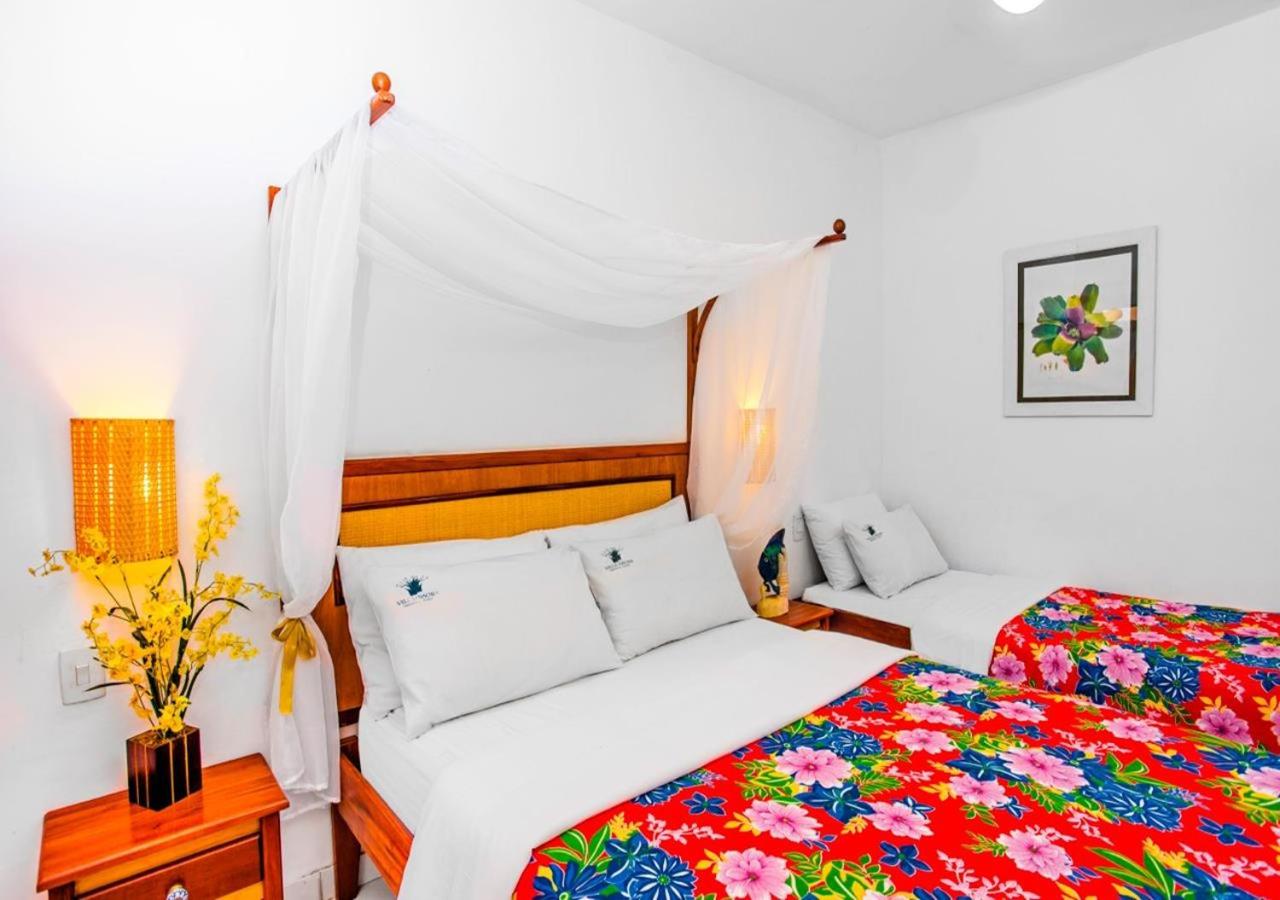 Economy Triple Room - Photo 9