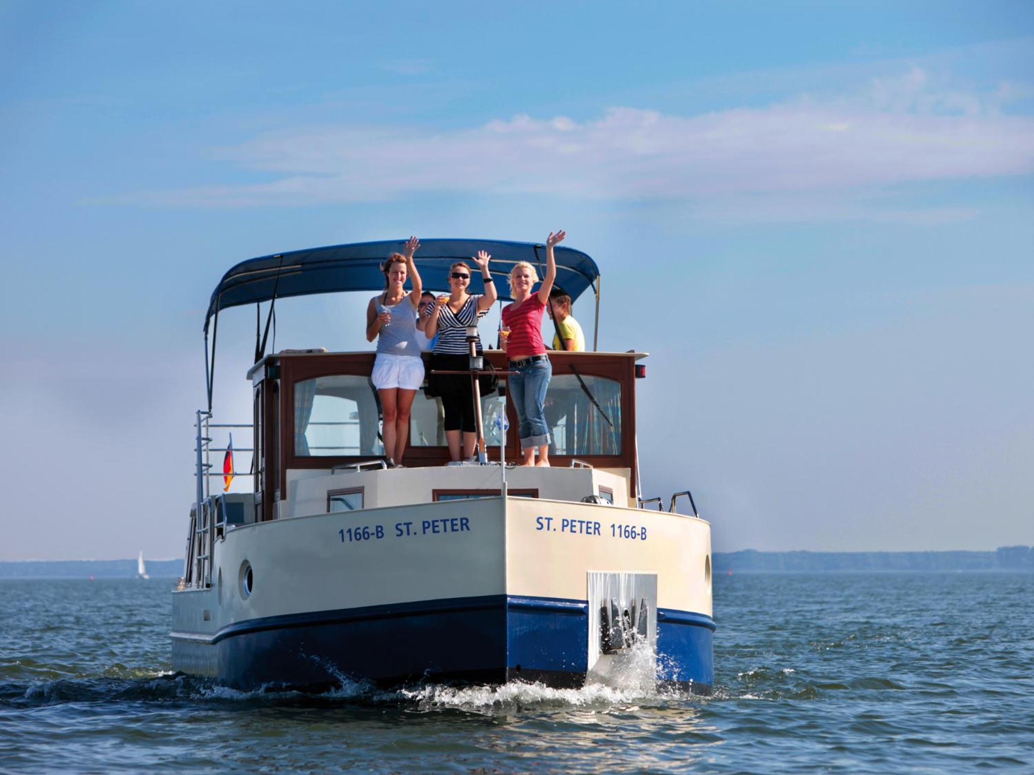 Boat - Kormoran 1140 (6-8 Adults) photo 2