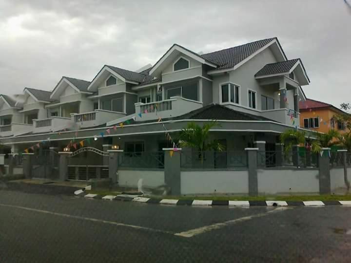 Four-Bedroom House