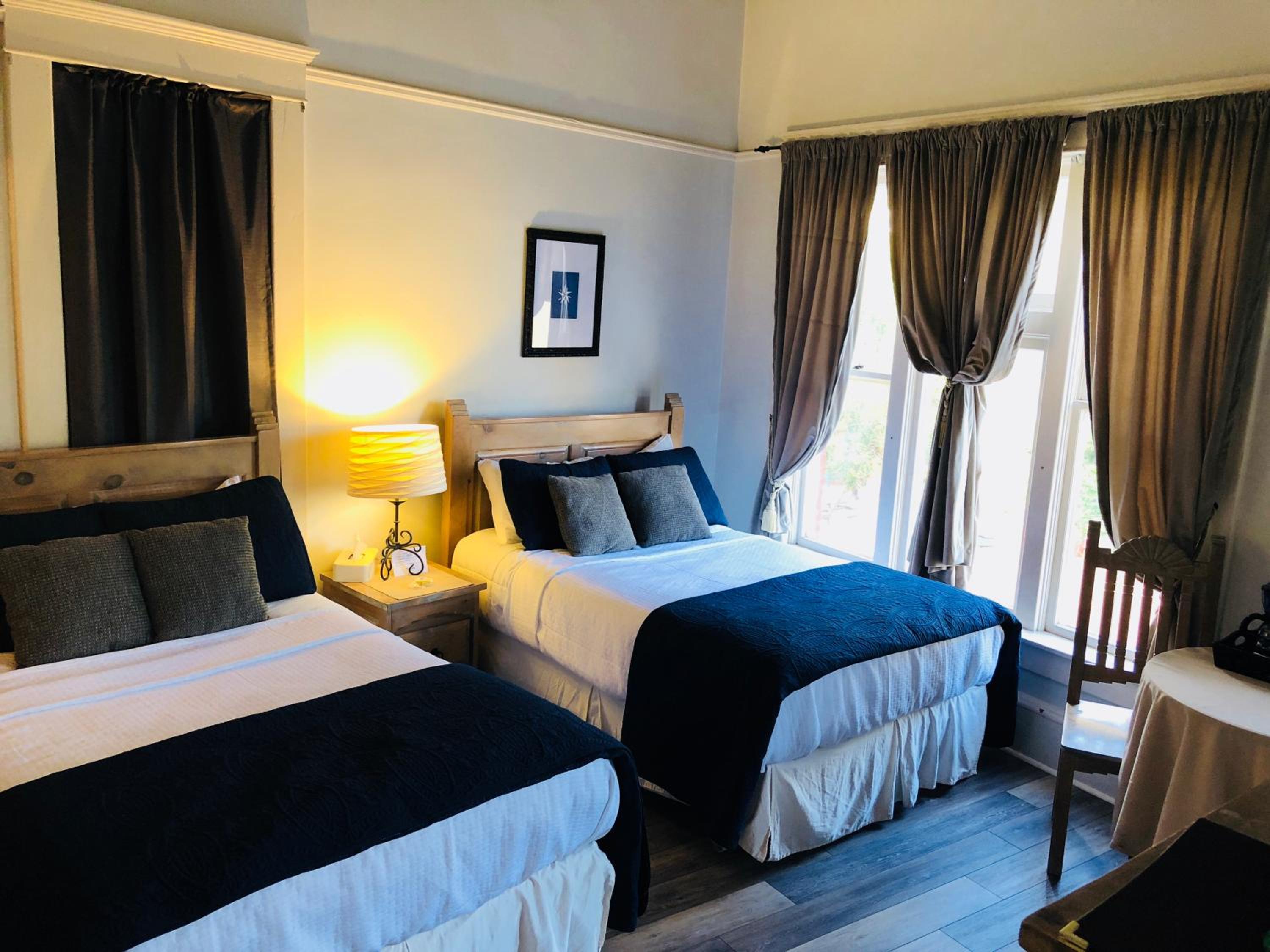 Deluxe Double Room - Photo 1