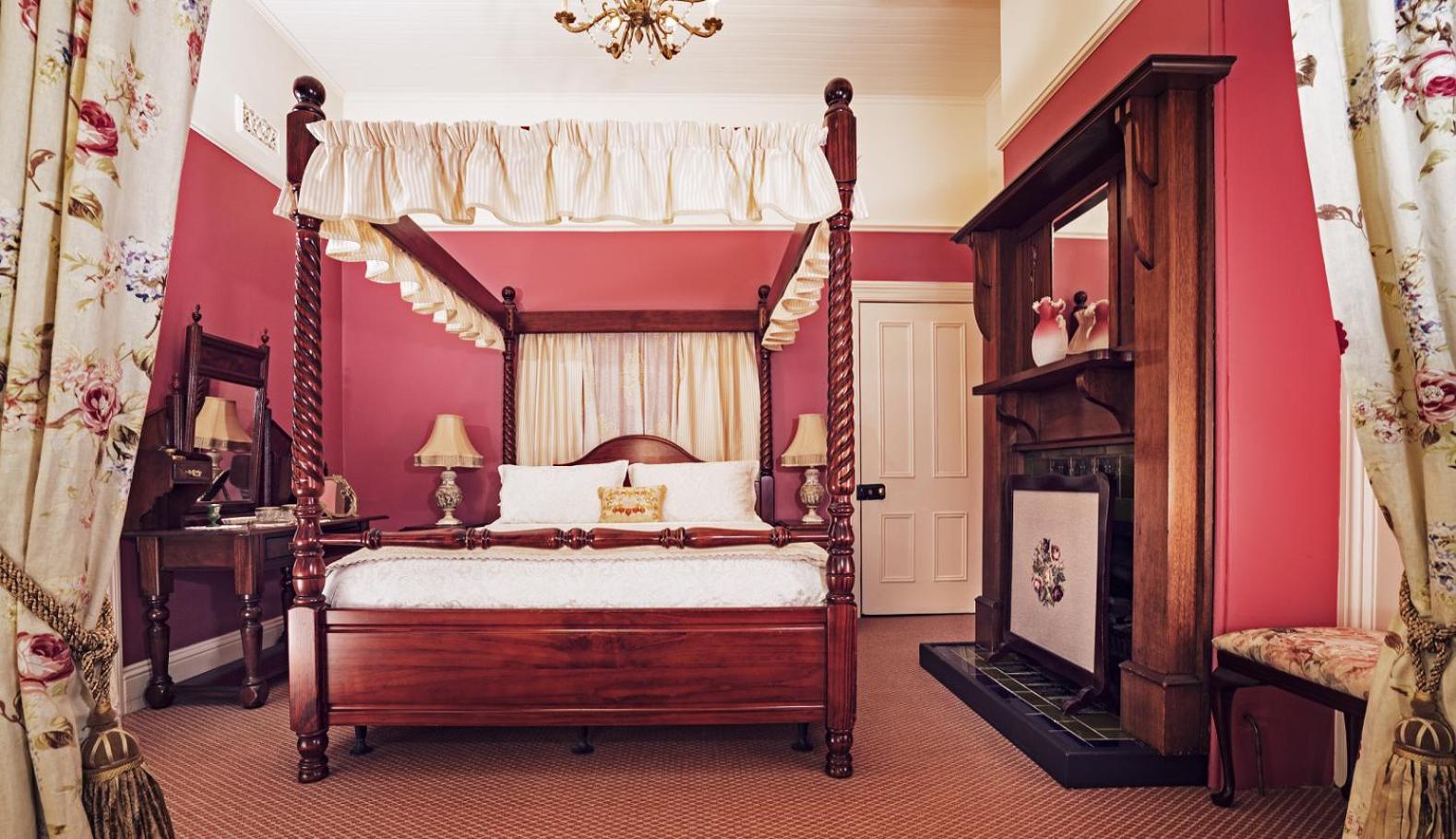 Superior Queen Room with Spa Bath photo 1