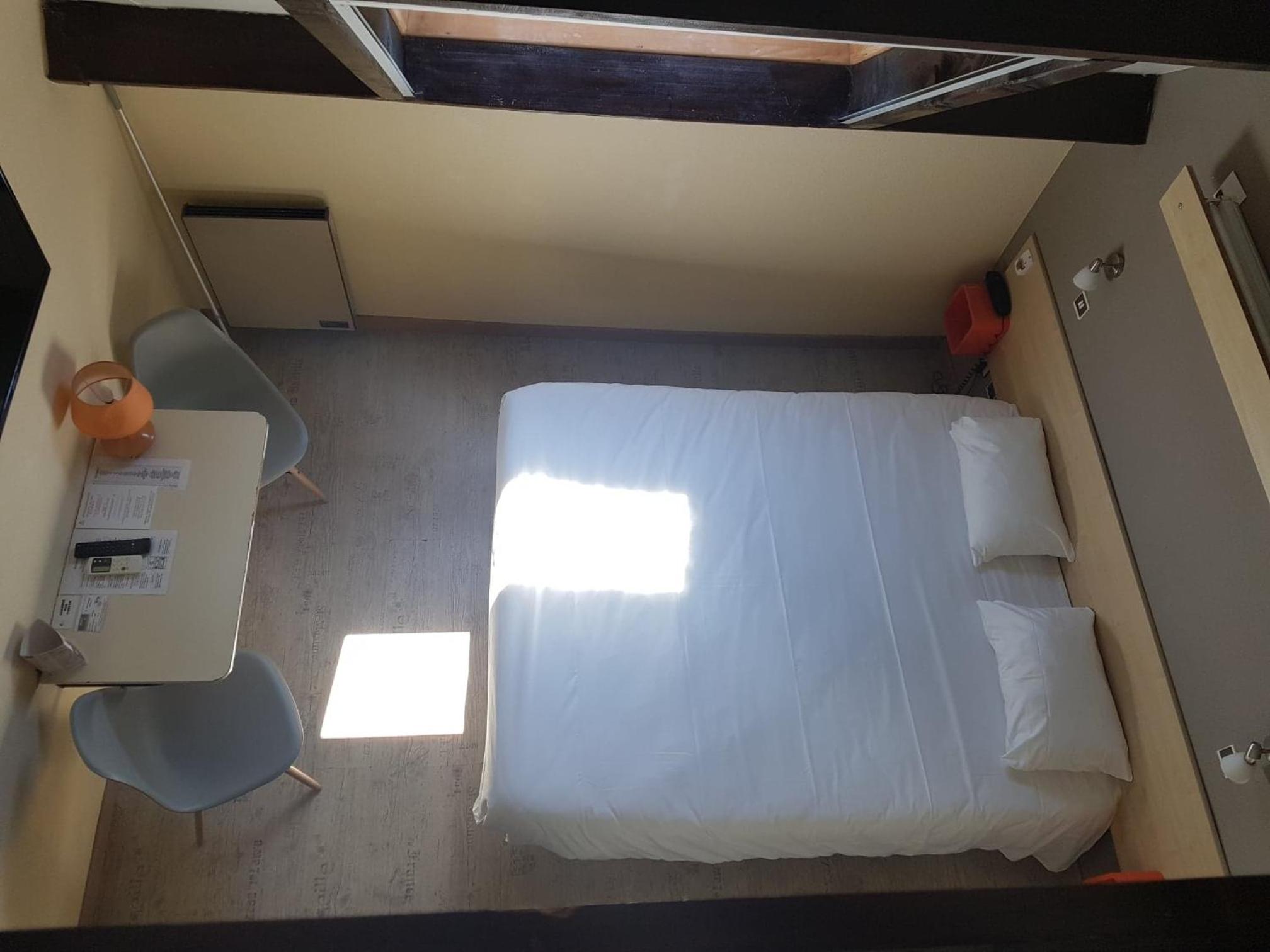 Triple Room (3 people ) - Photo 4