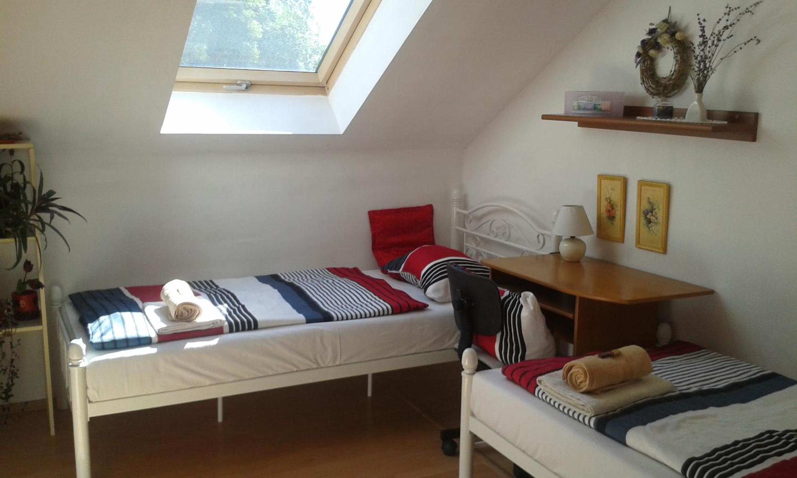 Two-Bedroom Apartment - Photo 4