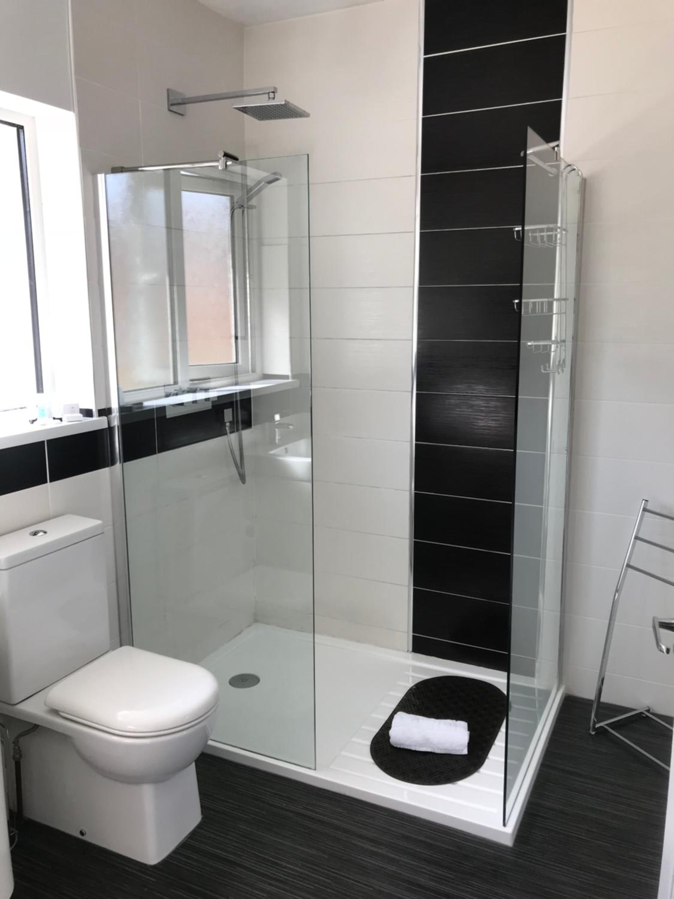 Triple Room with Private Bathroom - Photo 5