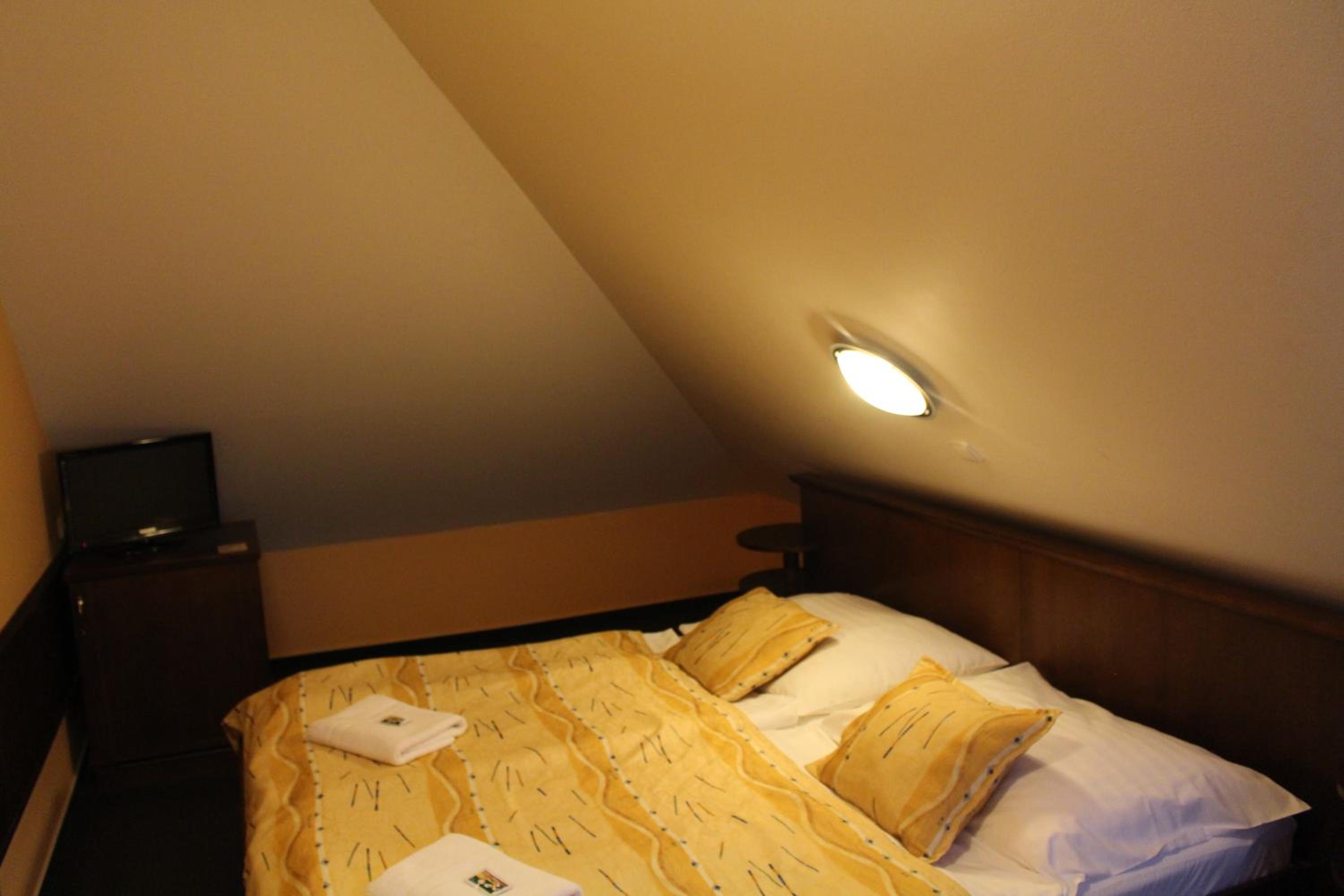 Apartment - Photo 3