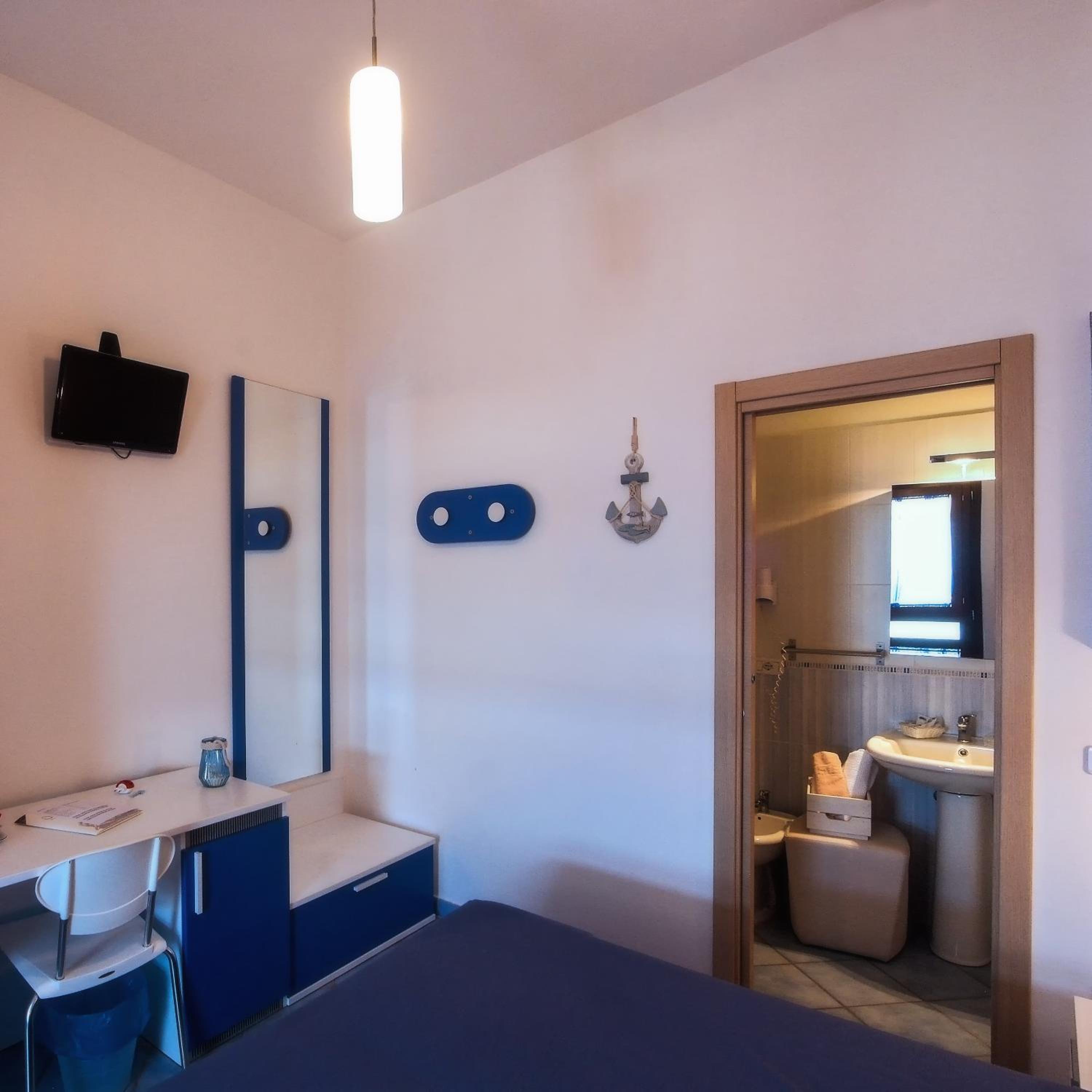 Single Room