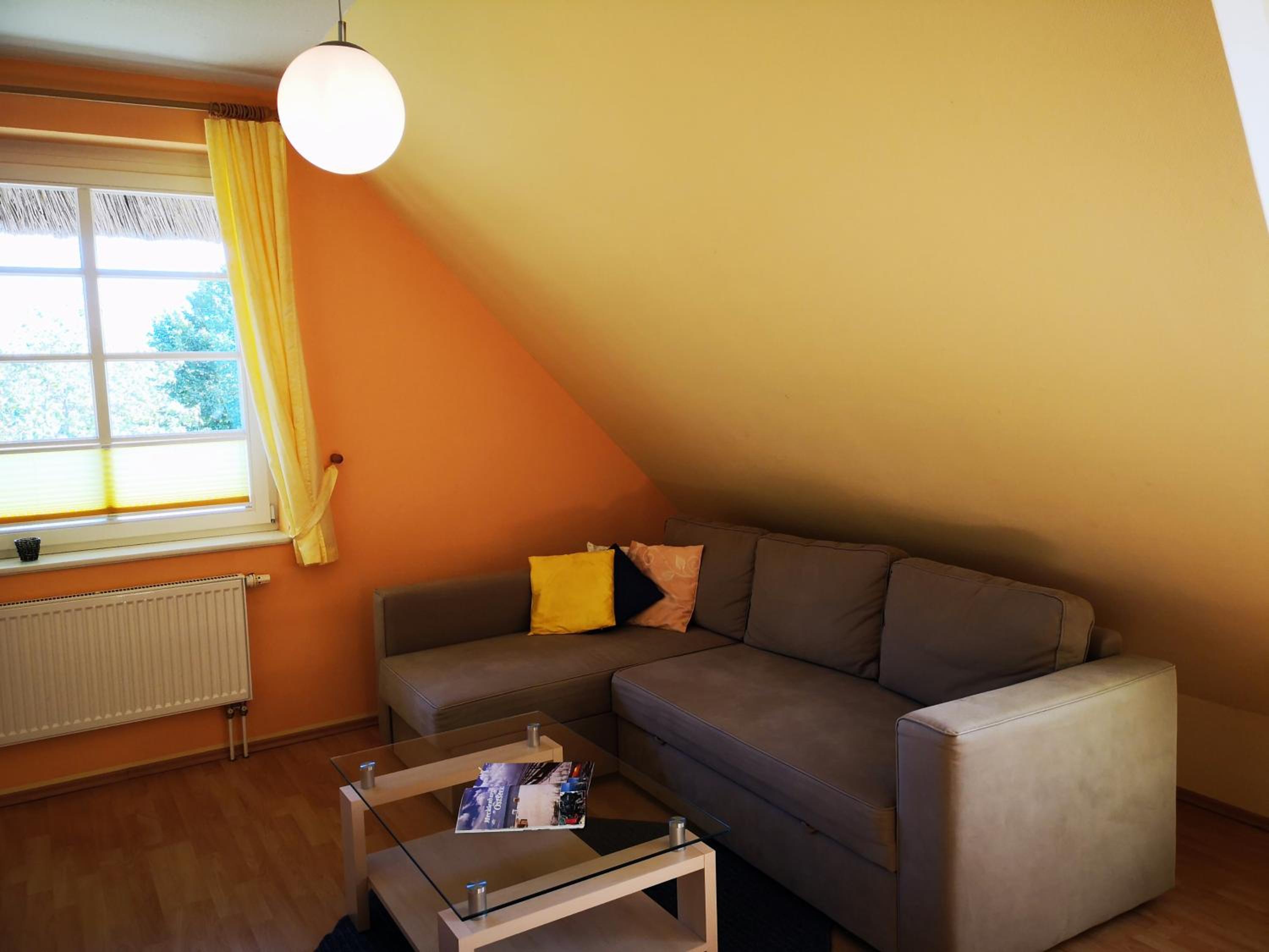 One-Bedroom Apartment - Photo 5