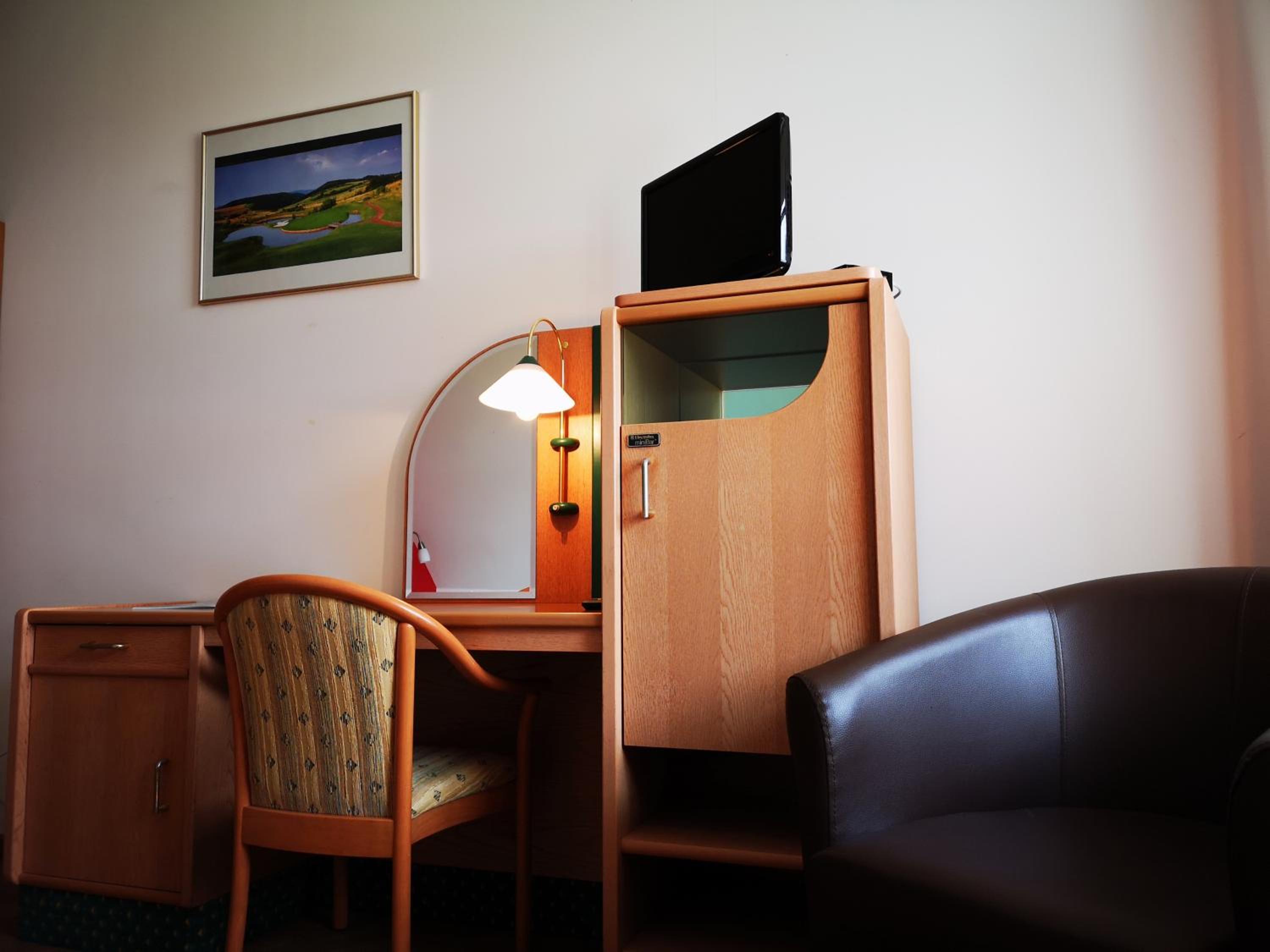 Small Double Room - Photo 1
