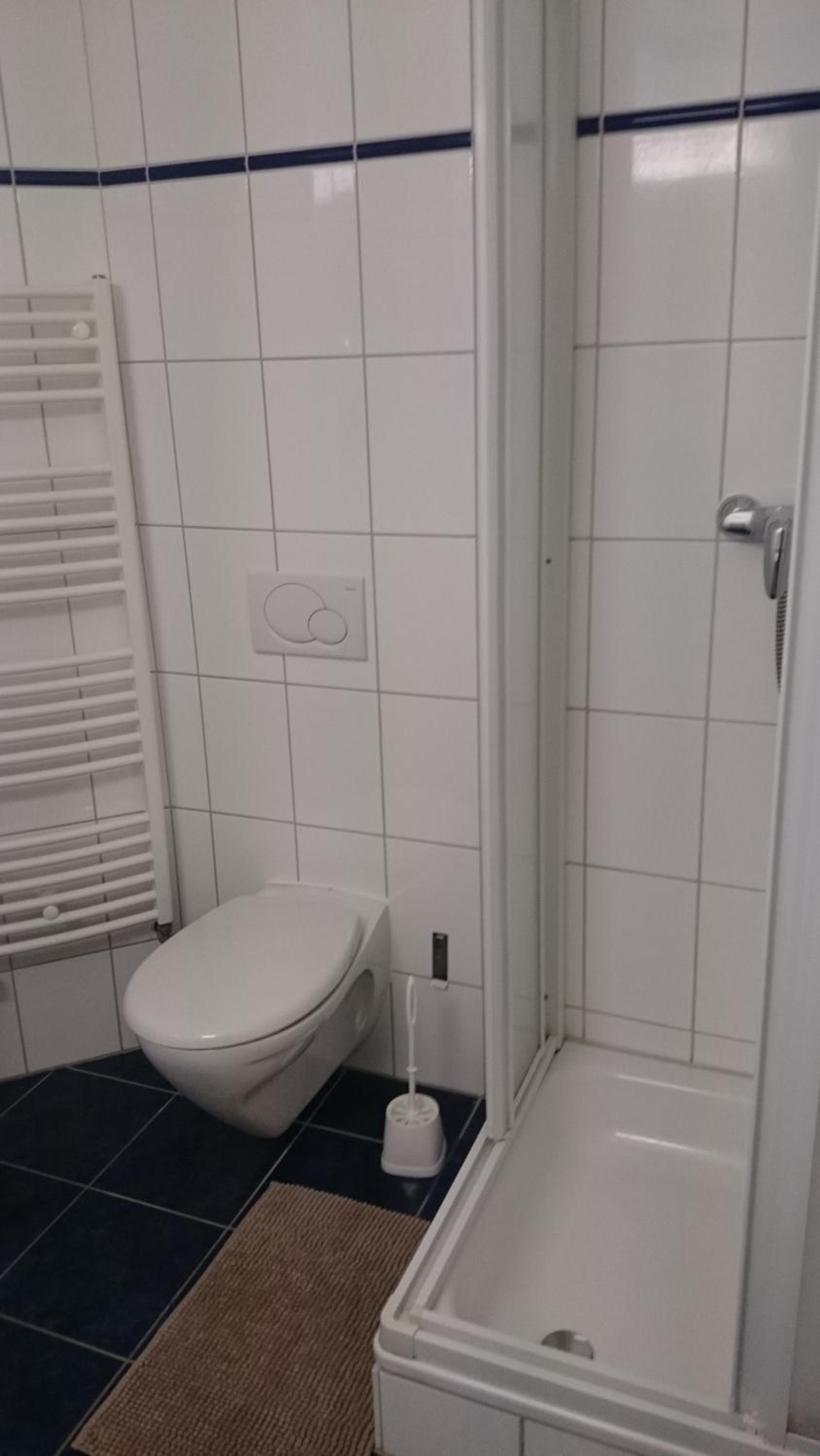 Double Room with Private Bathroom - Photo 5