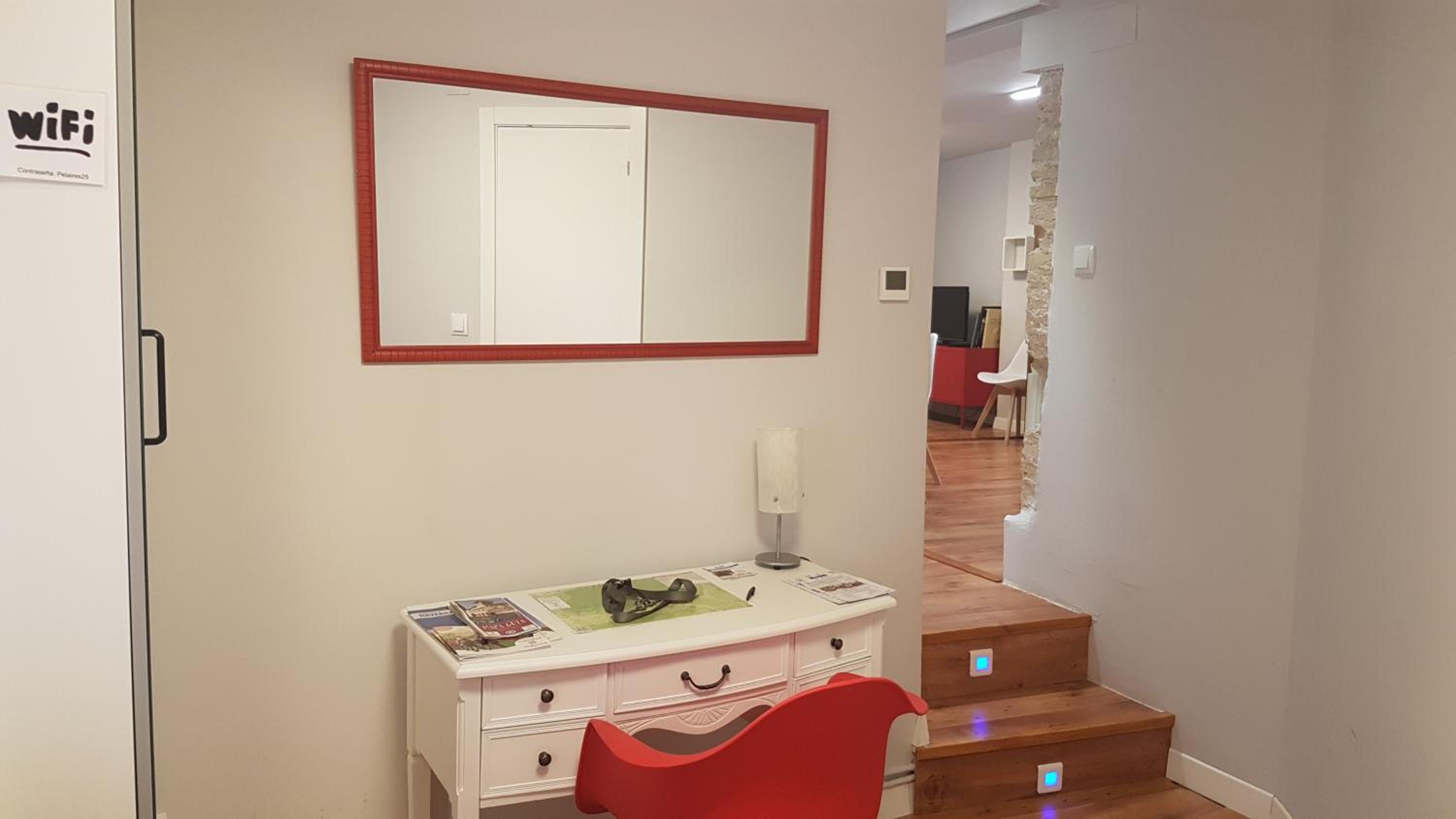 Two-Bedroom Apartment - Photo 2