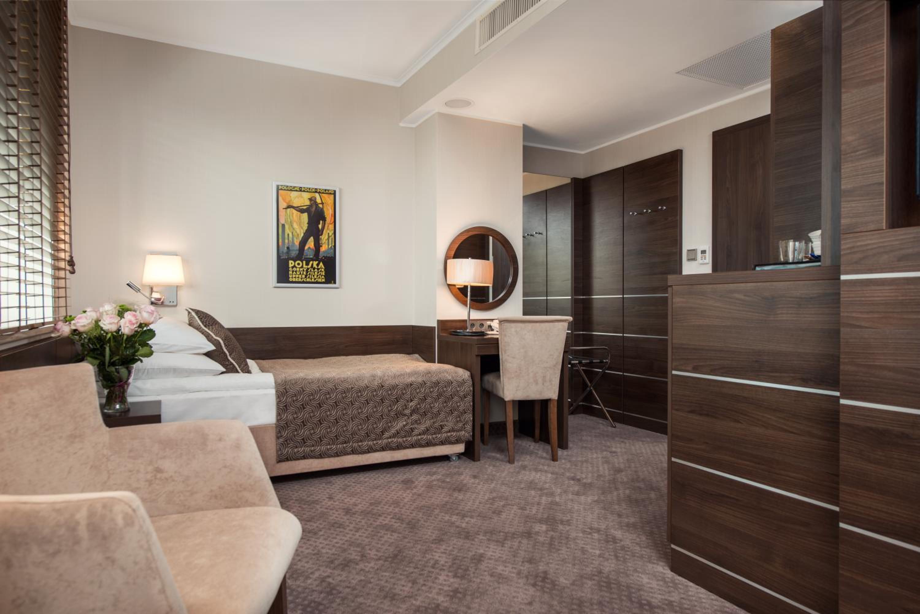 Deluxe Single Room with Sea View