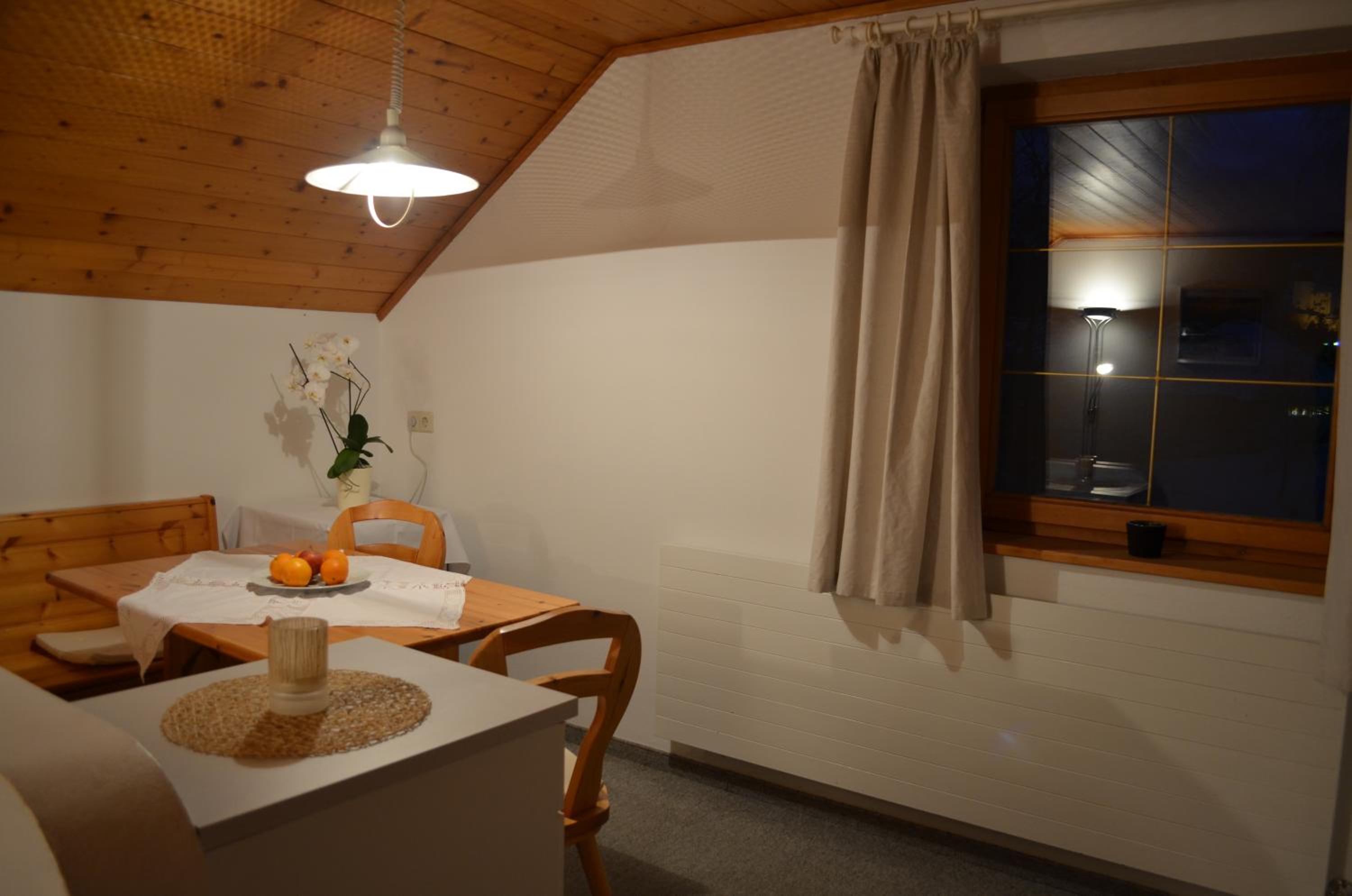 One-Bedroom Apartment - Photo 4