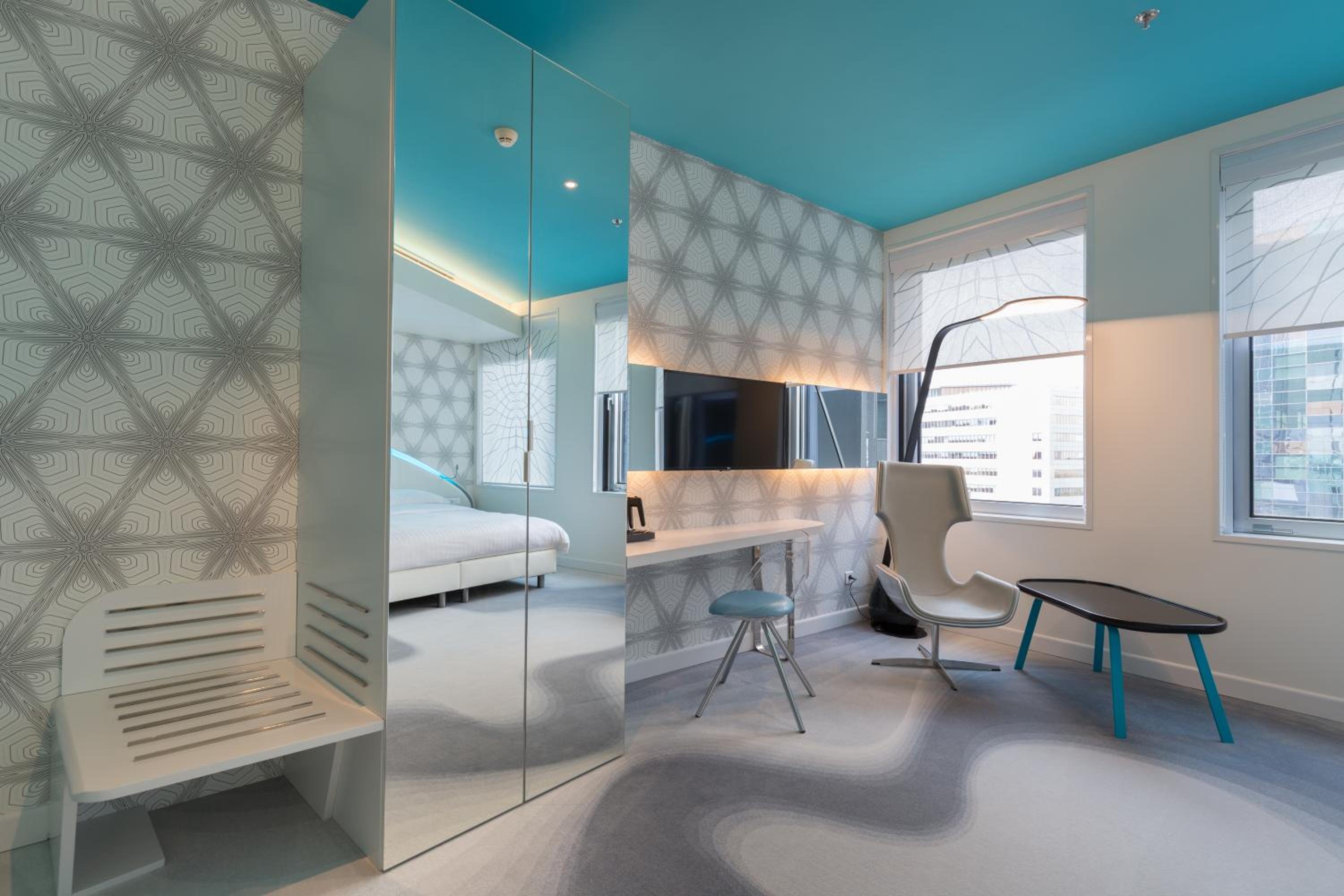 Superior Triple Room thumbnail 6