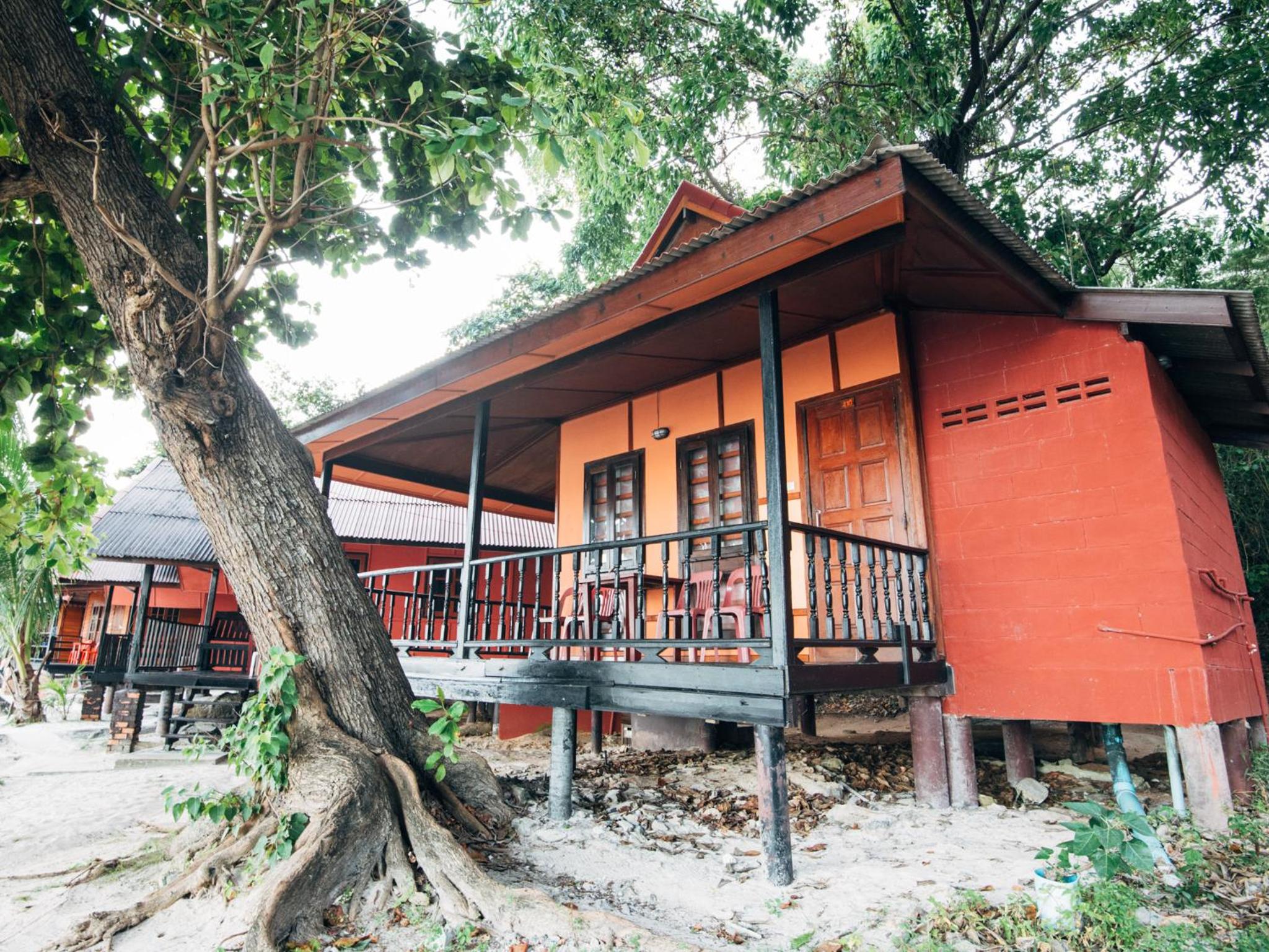 Bungalow - Beach Front photo 3