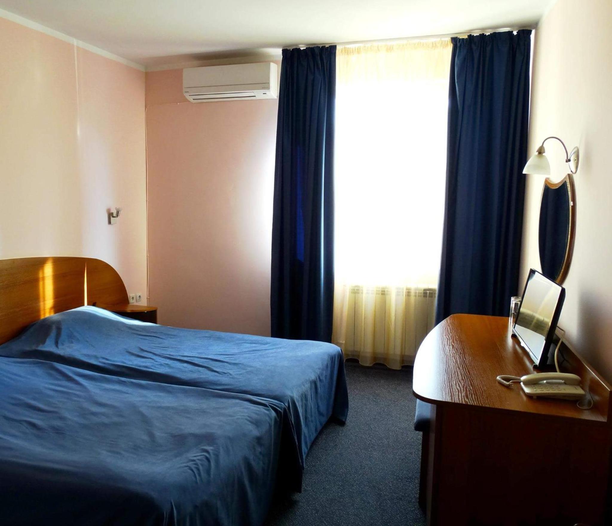 Standard Double Room - Photo 1