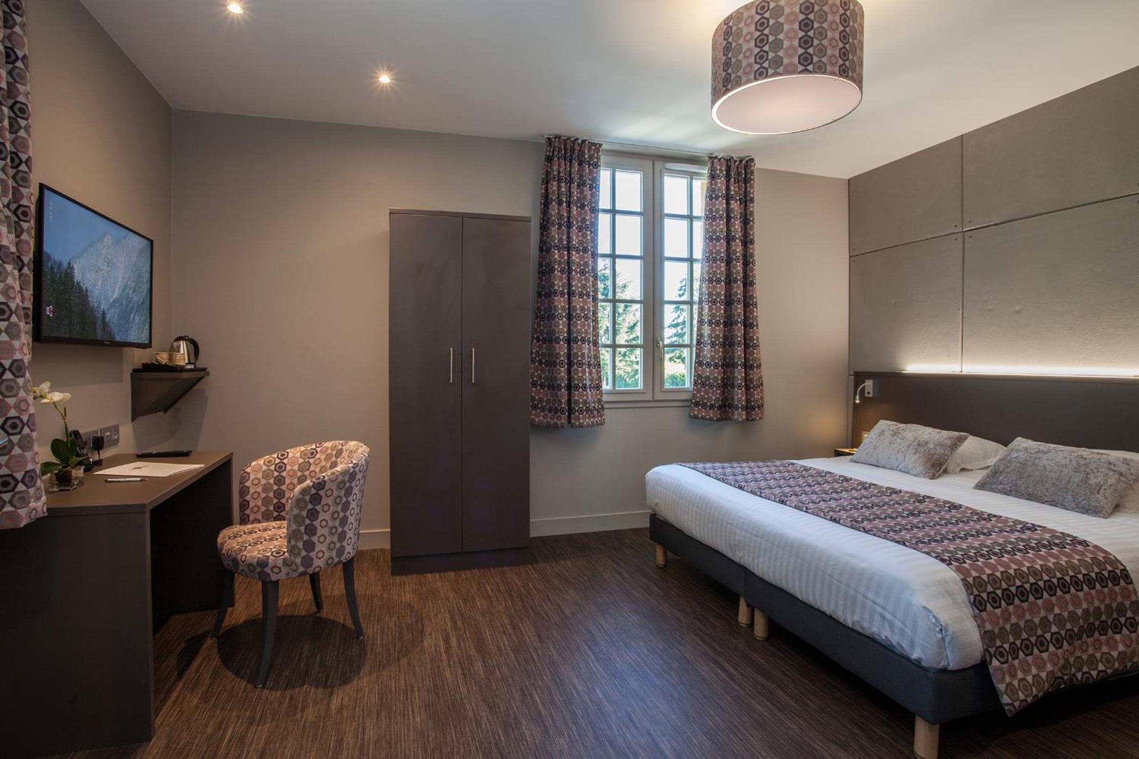 Contemporary Premium Double Room - Photo 6