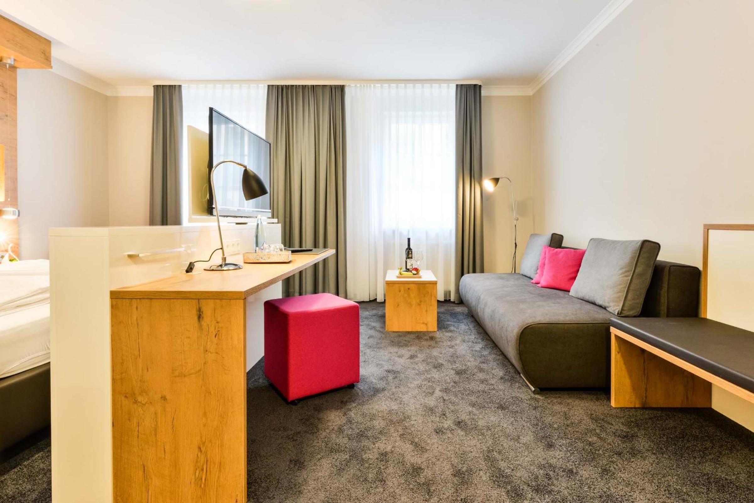 Deluxe Double Room - Photo 5