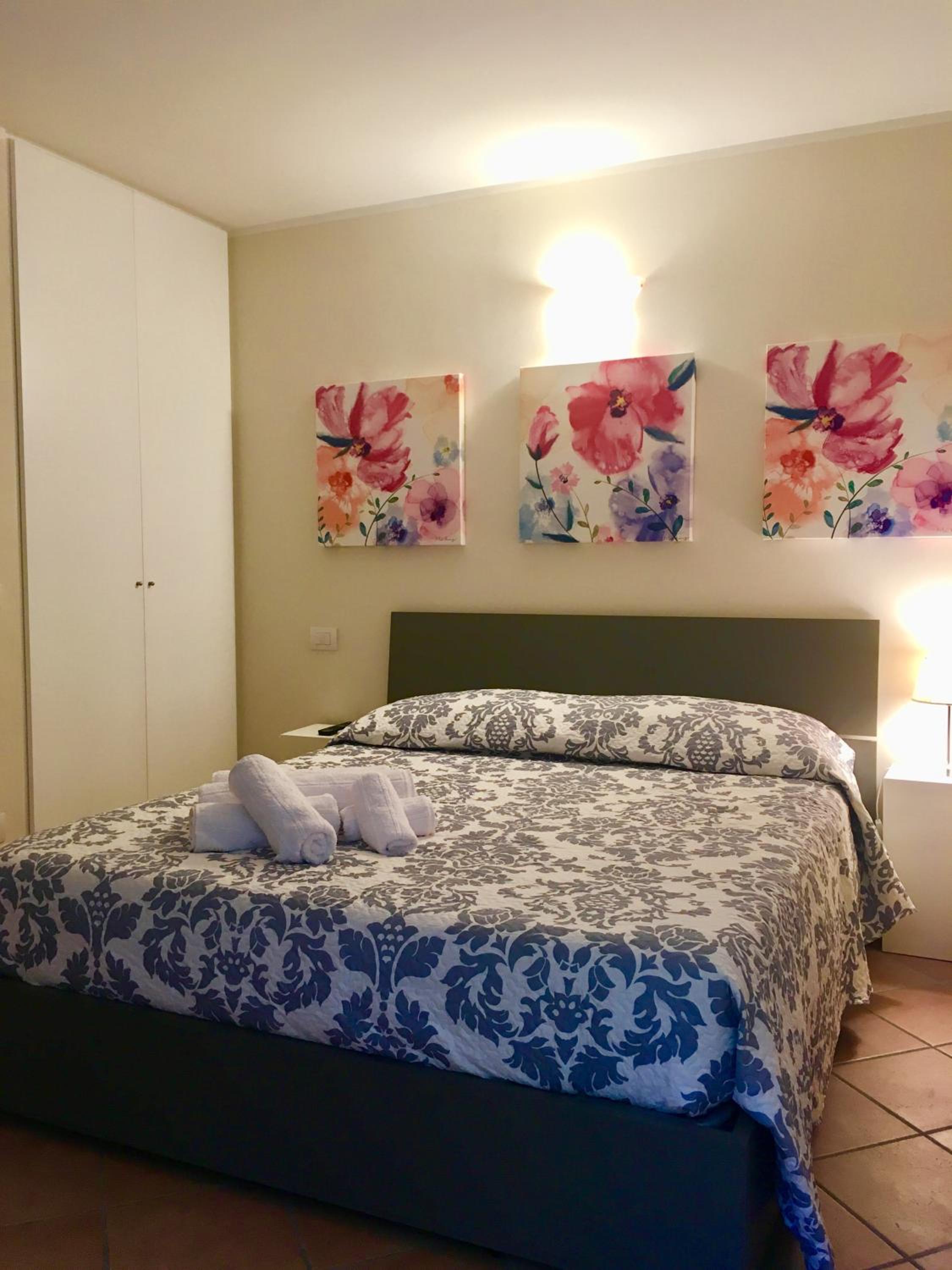 Superior One-Bedroom Apartment with Balcony photo 1