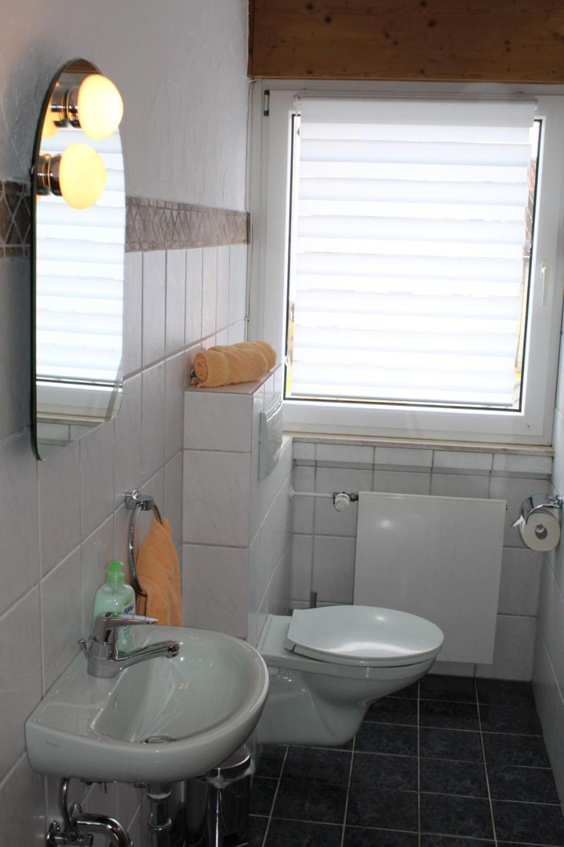 Studio with Balcony - Photo 20