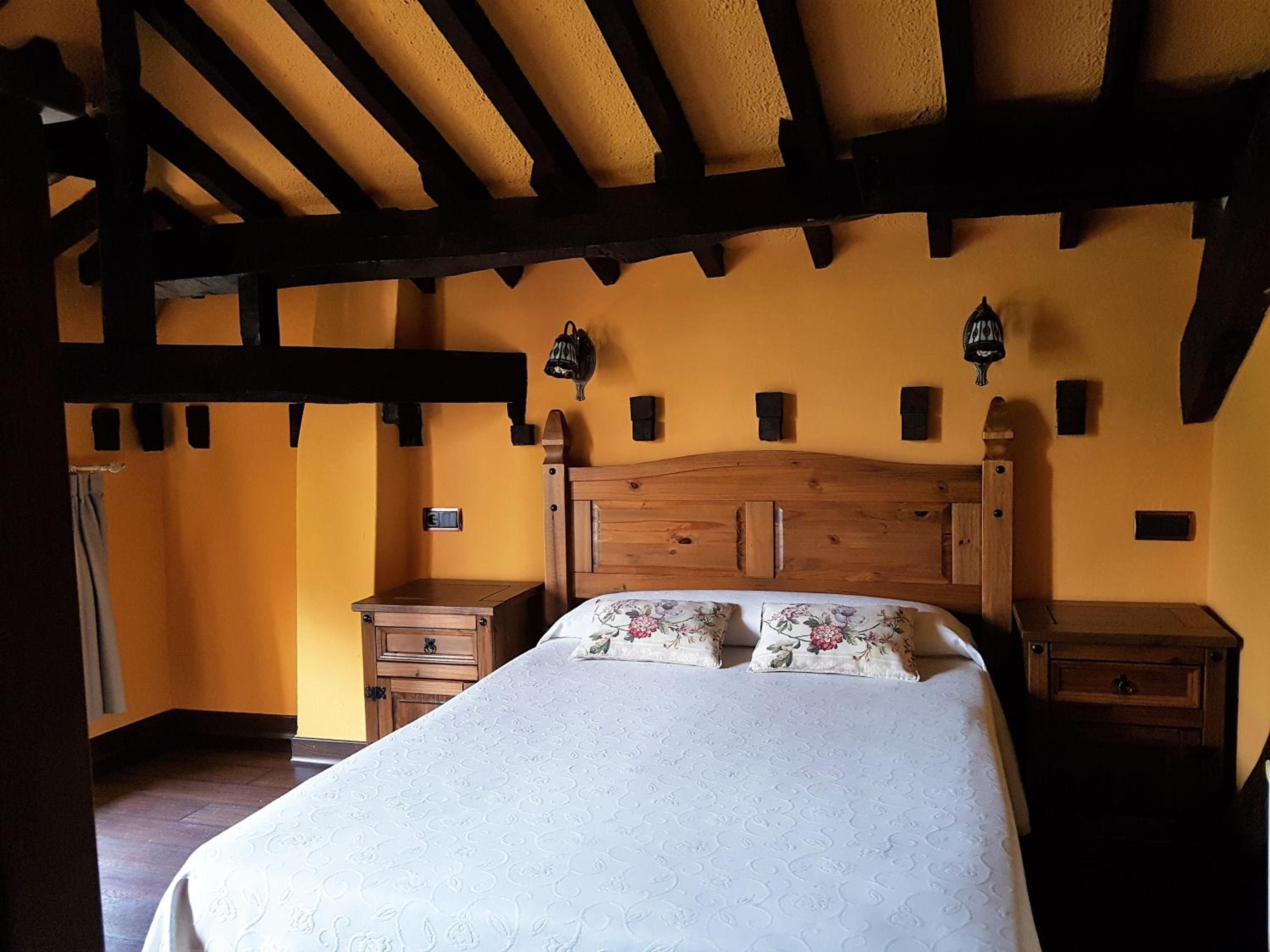 Double Room with Mountain View photo 2