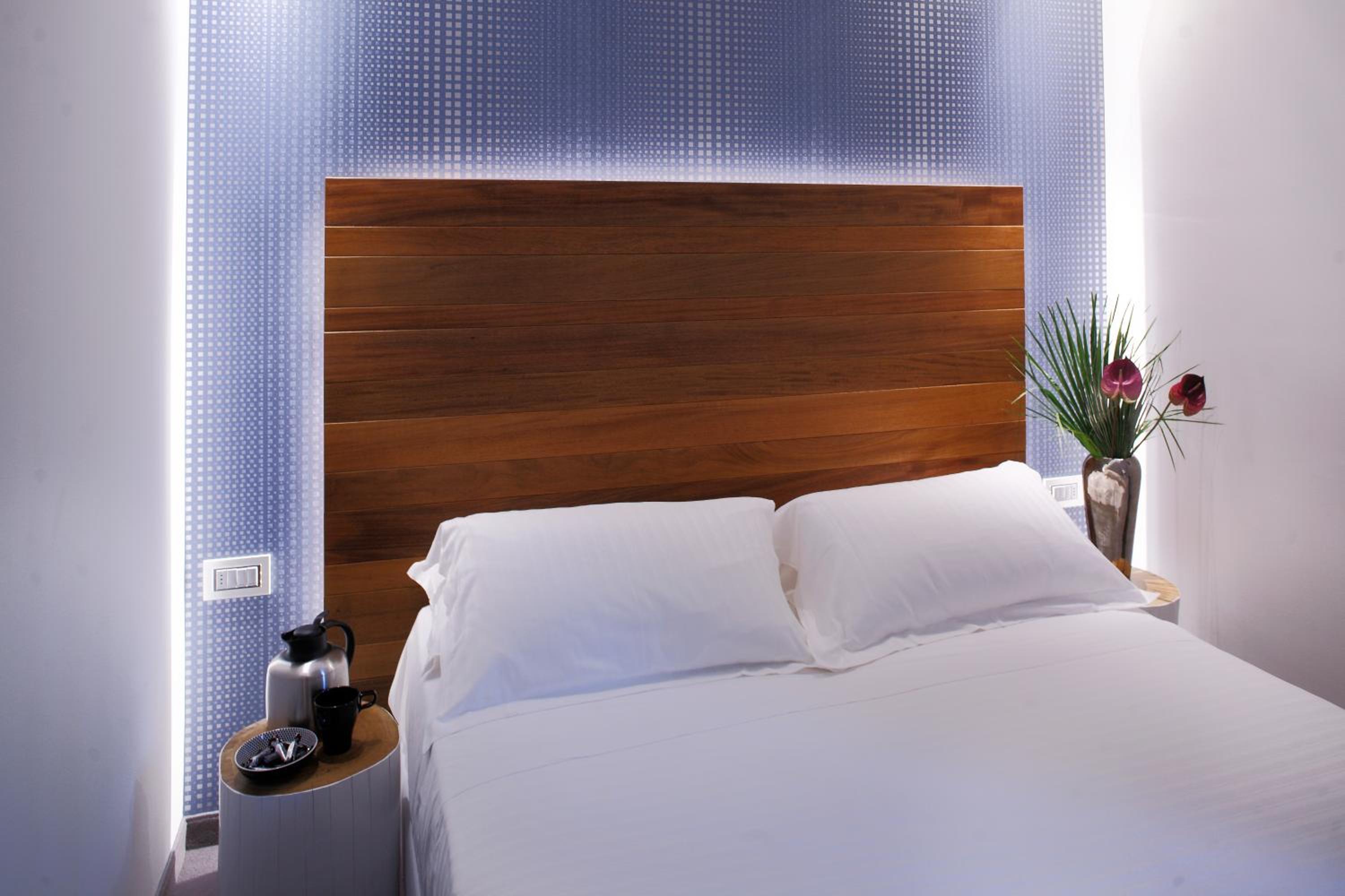 Standard Double or Twin Room - Photo 1