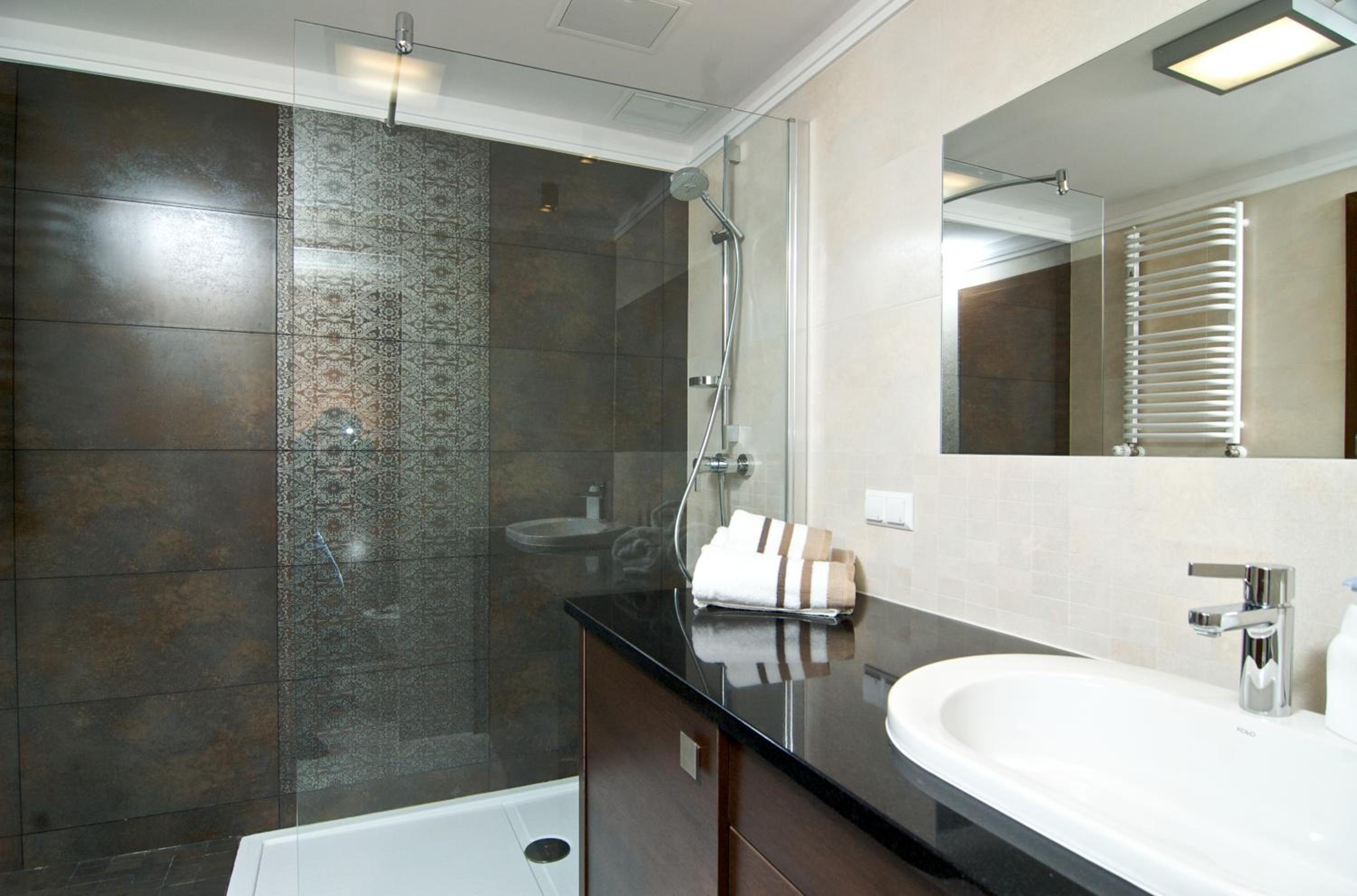 One-Bedroom Apartment (4 Adults) photo 3