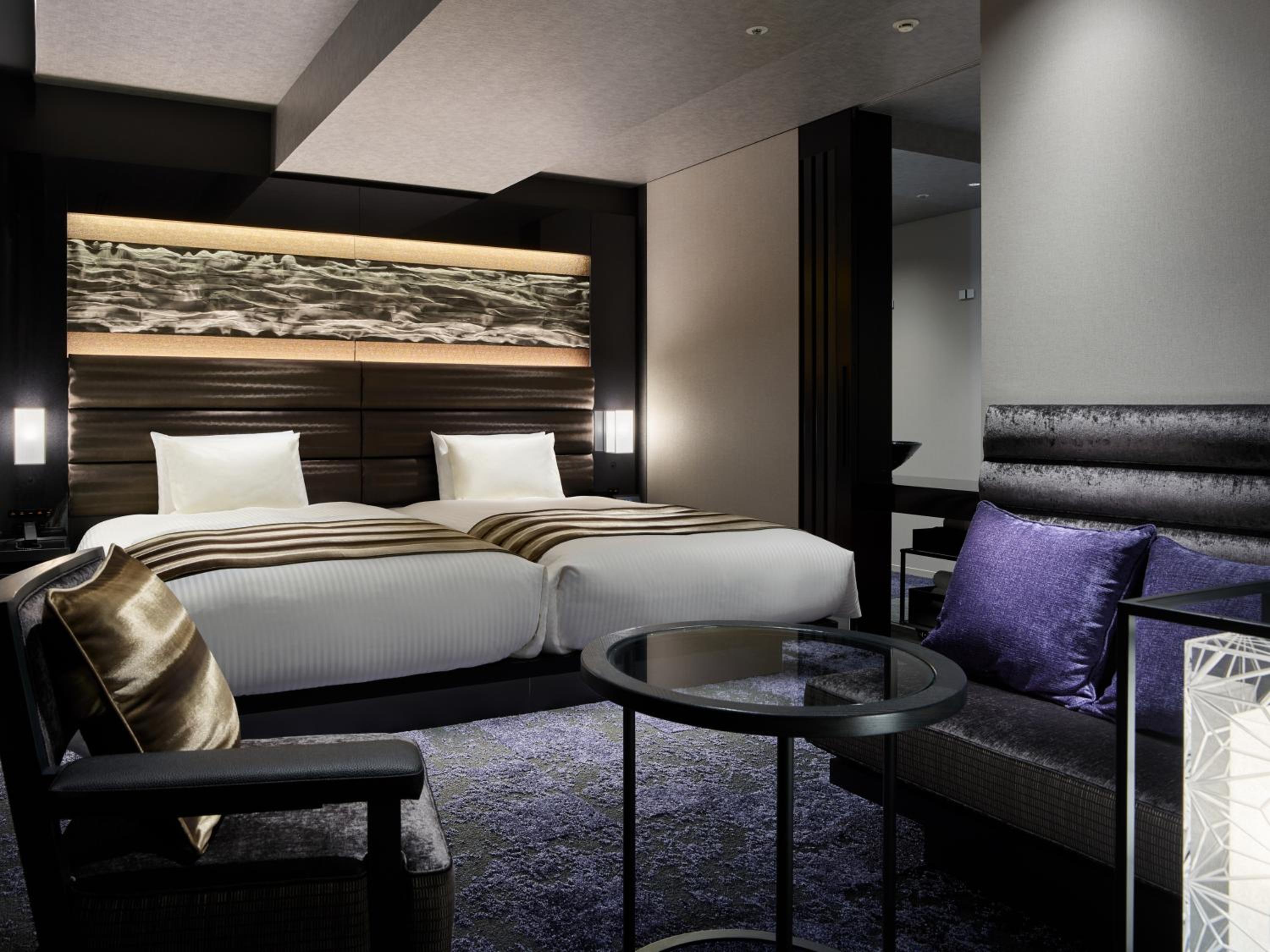 Superior Corner Twin Room photo 3
