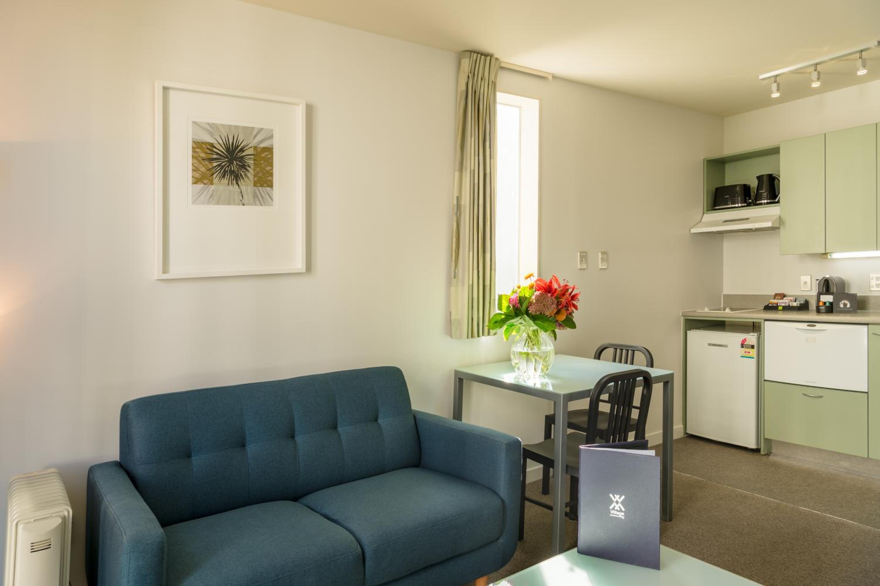Premium One Bedroom Apartment thumbnail 6