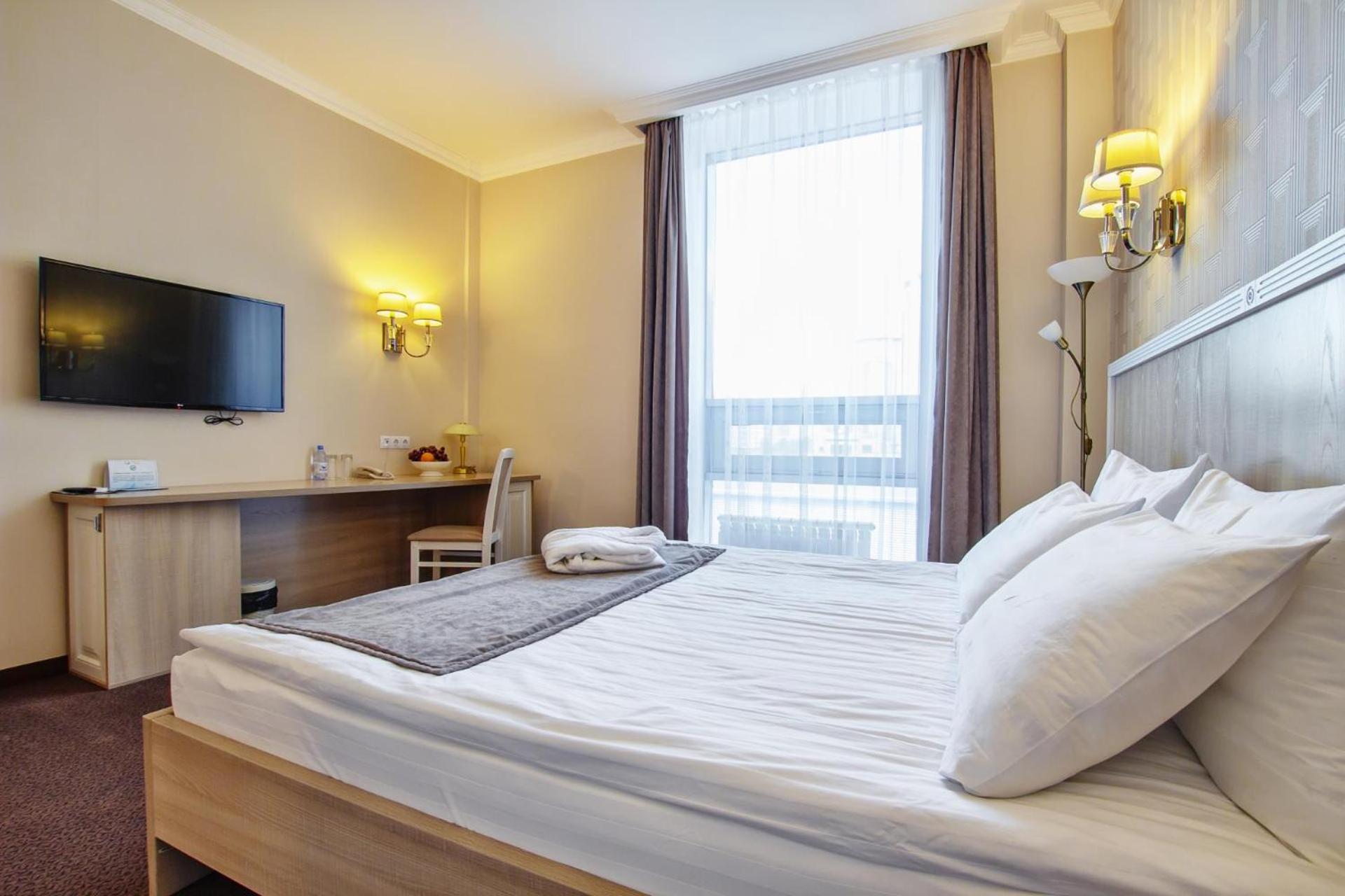 Double Room - Photo 3