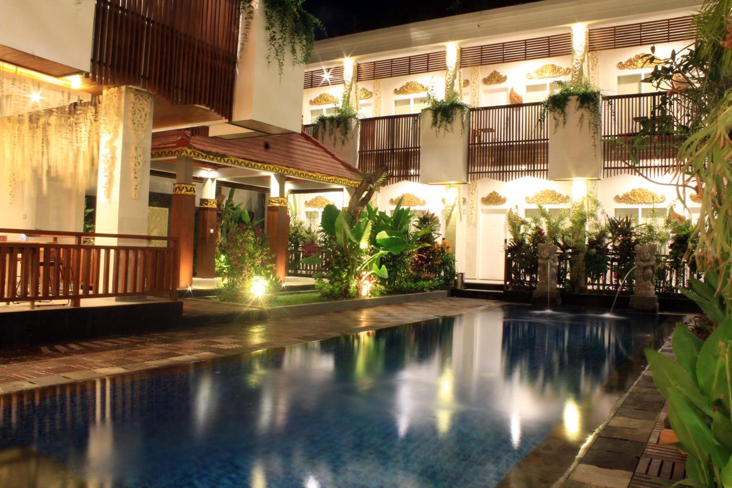 Deluxe Double Room - Photo 11
