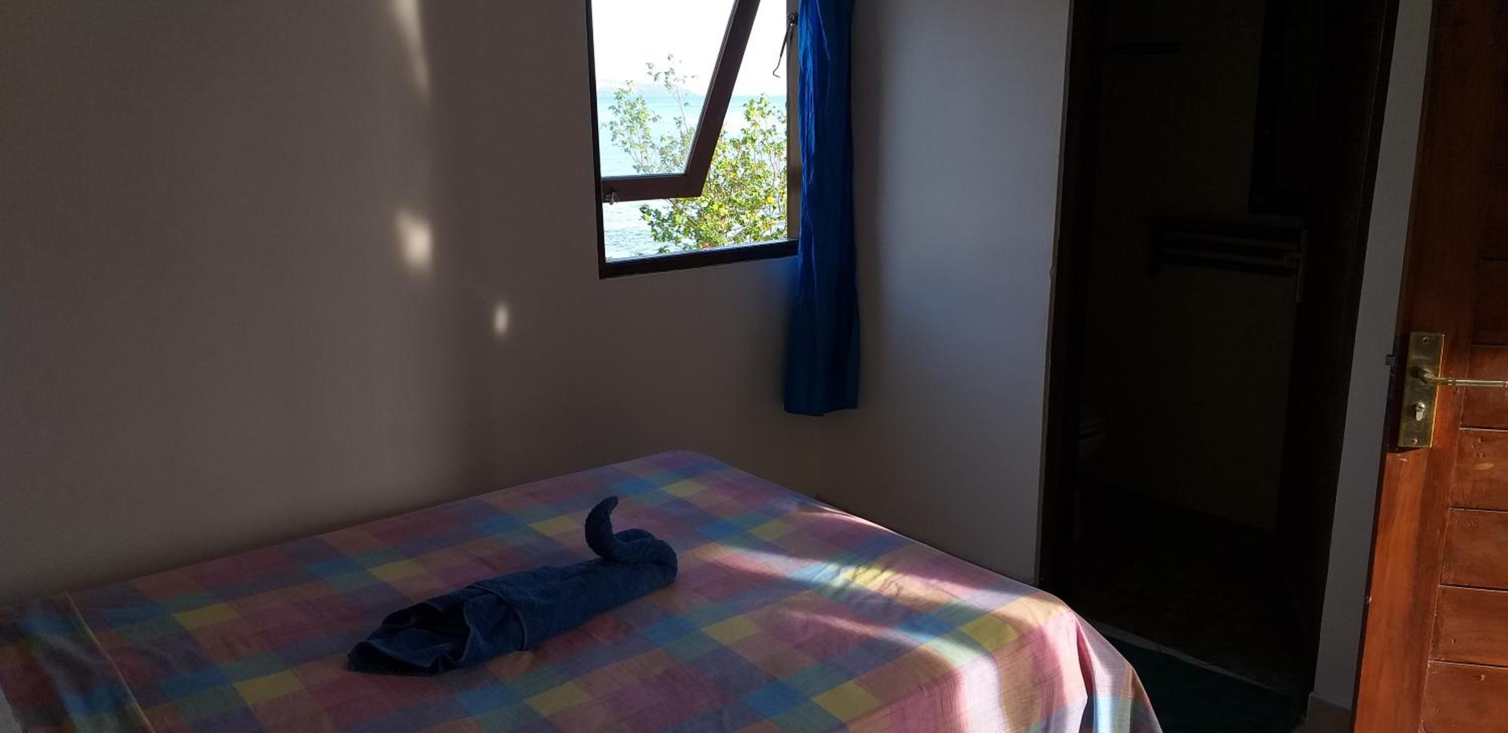 Deluxe Twin Room with Sea View photo 3