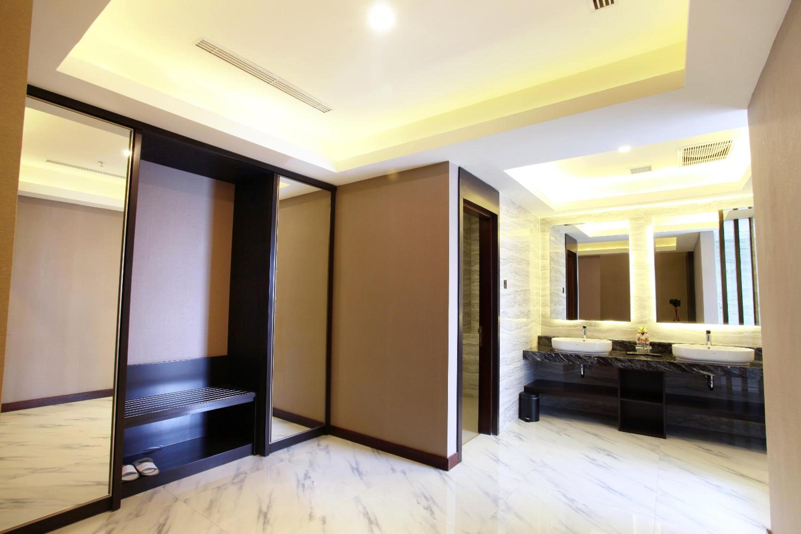 Presidential Suite photo 2