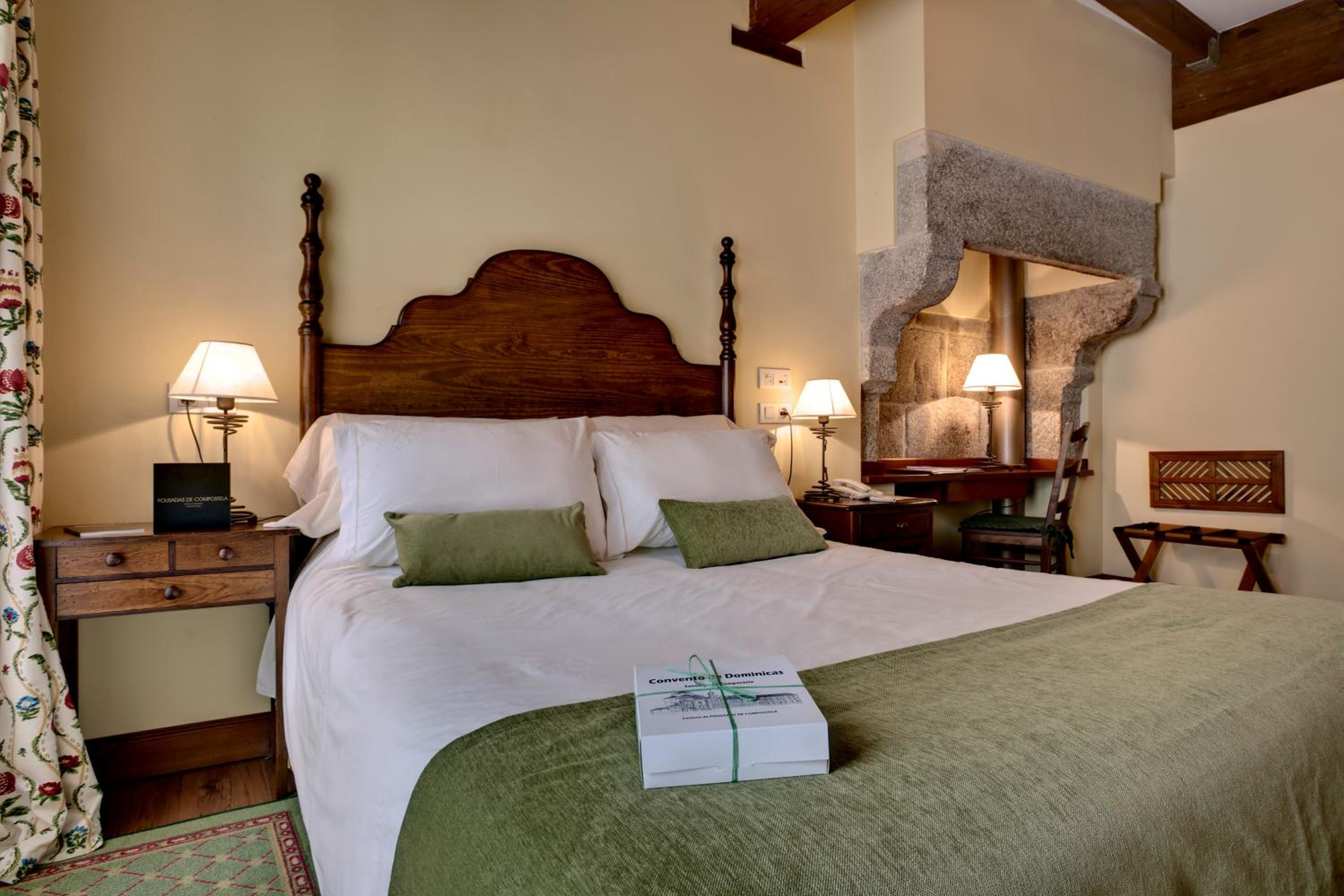 Double or Twin Room - Photo 6