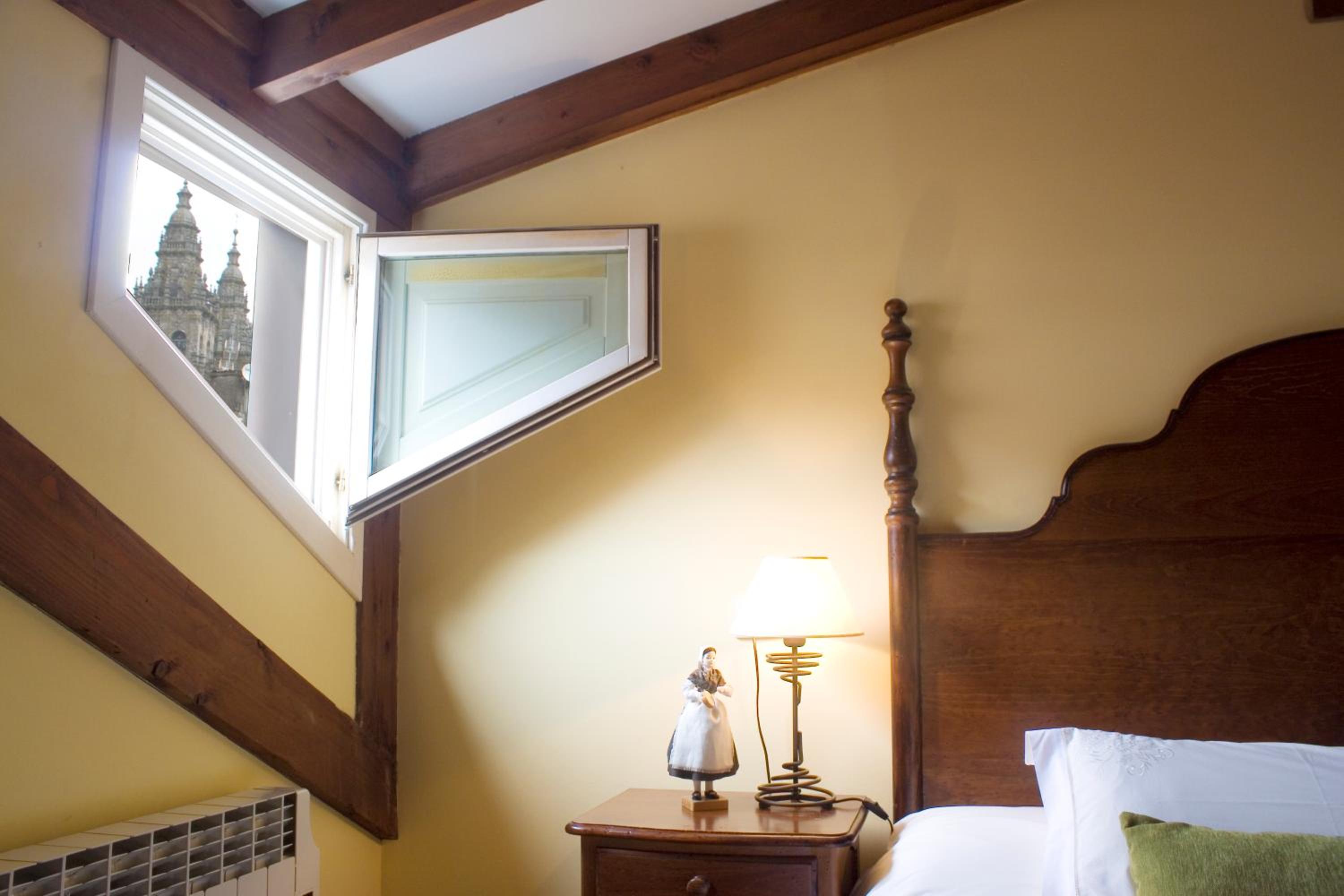 Double or Twin Room - Photo 15