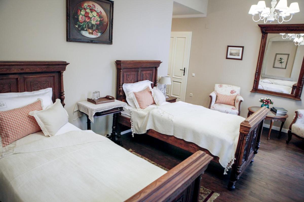 Superior Twin Room photo 3