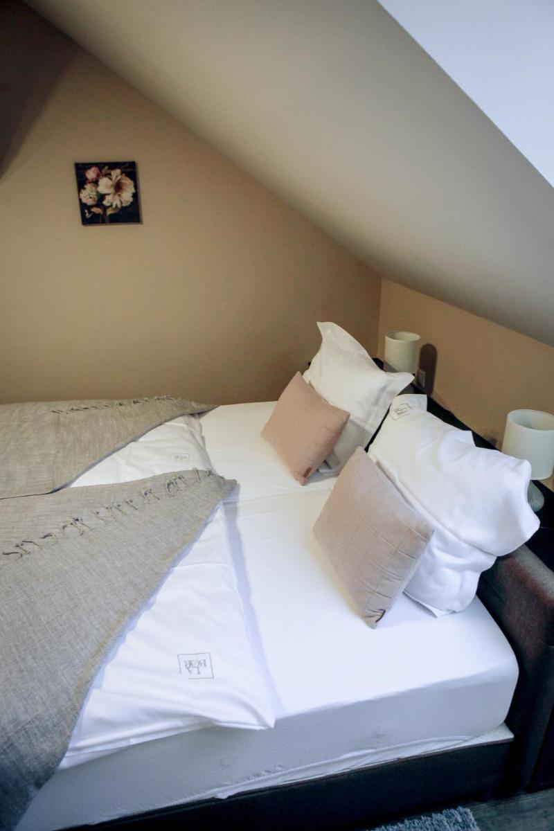 Standard Twin Room photo 2