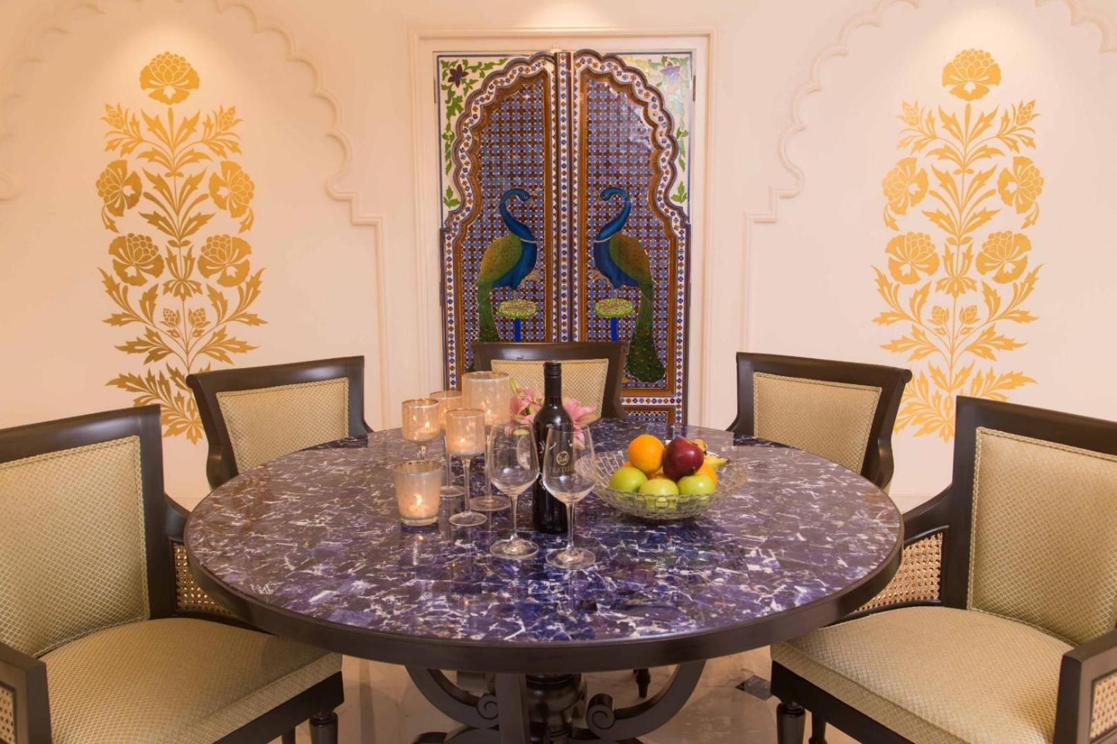 Grand Luxury Suite - Photo 2