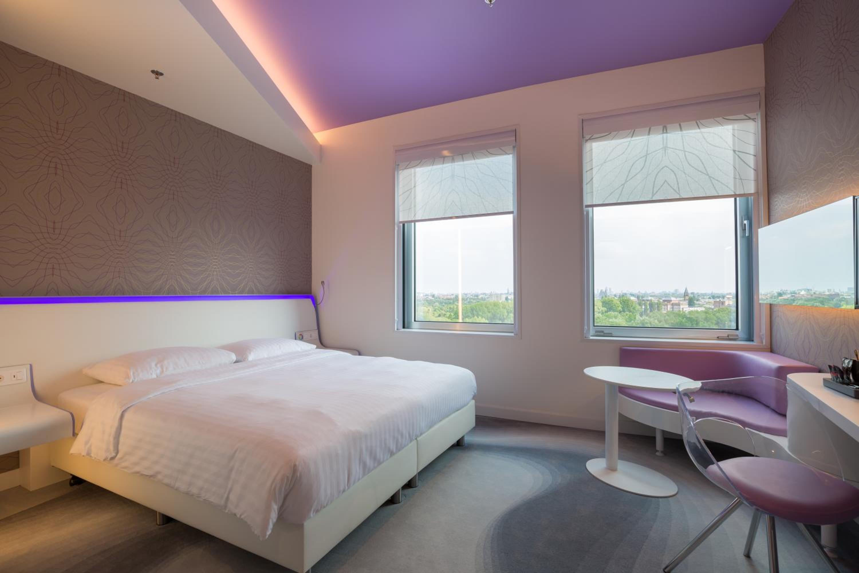 Standard Room with Panoramic City View