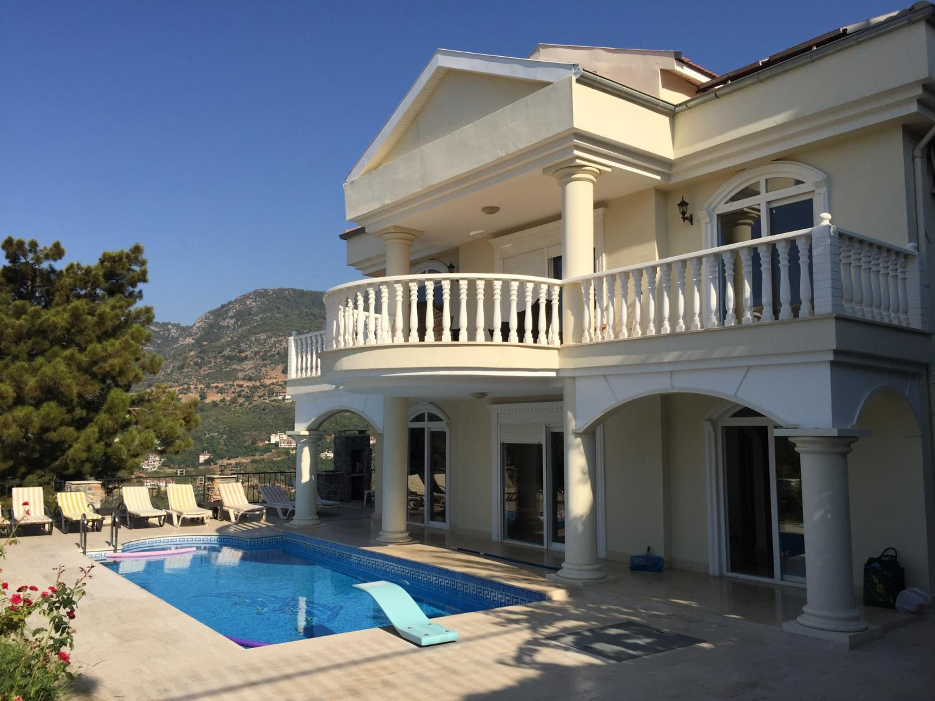 Villa - Photo 5