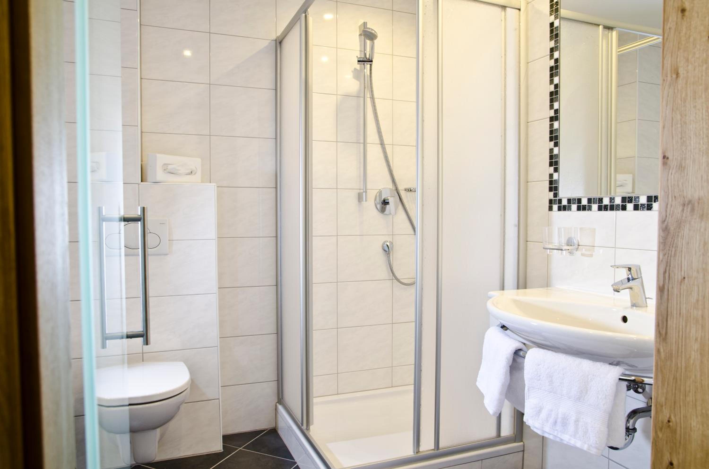 Deluxe Double Room - Photo 3