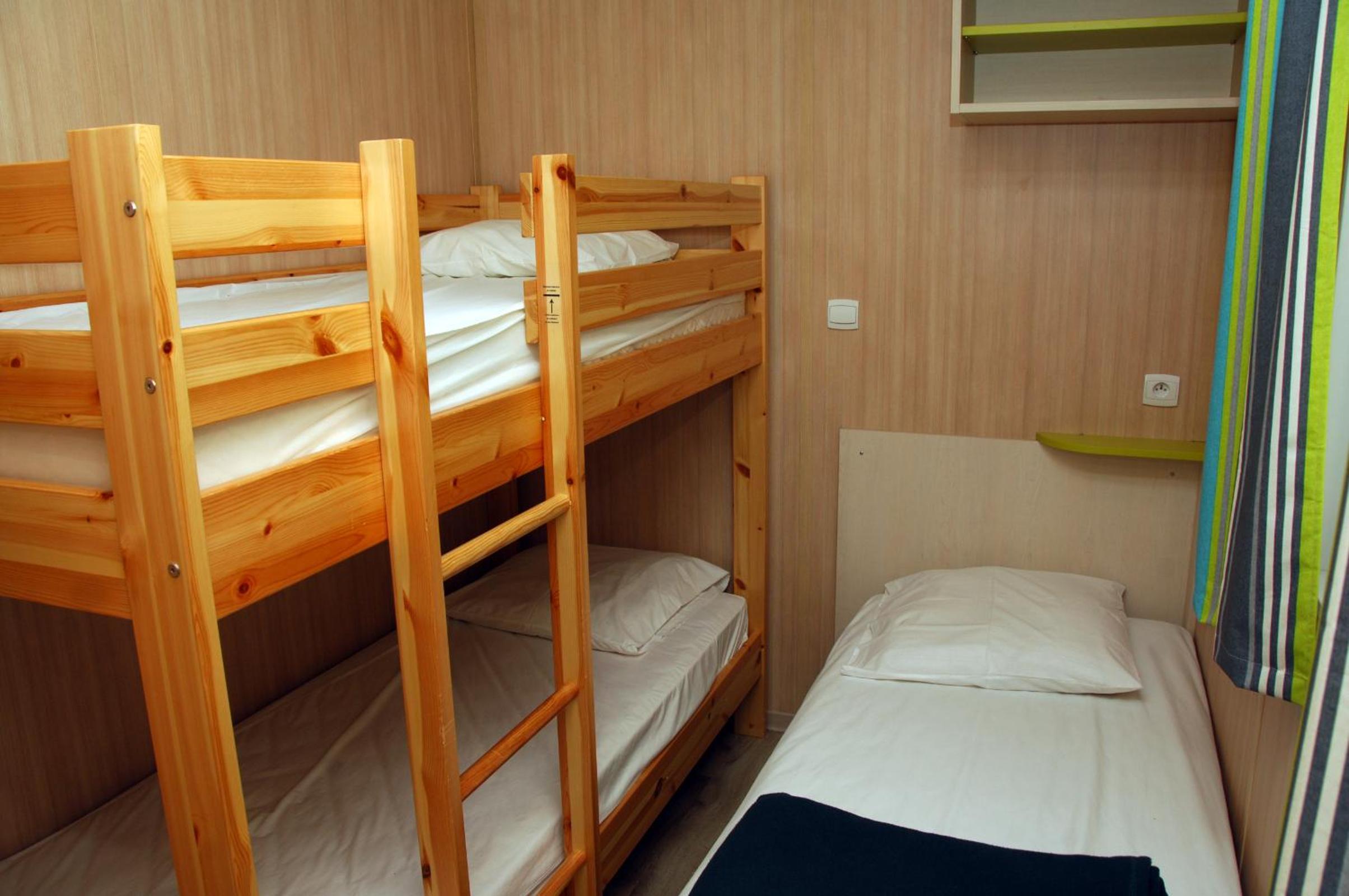 Chalet (5 Adults)